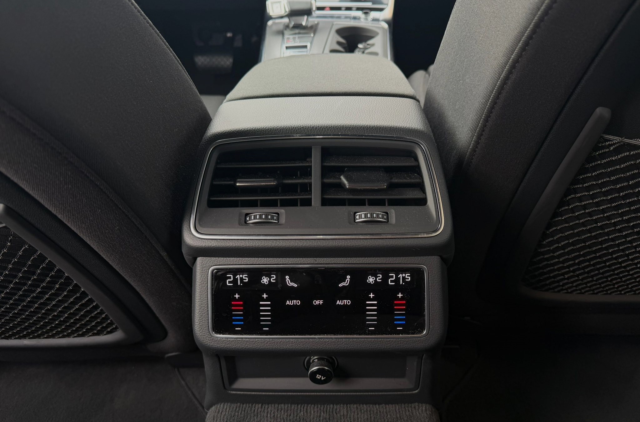 listing desktop thumbnail image 7