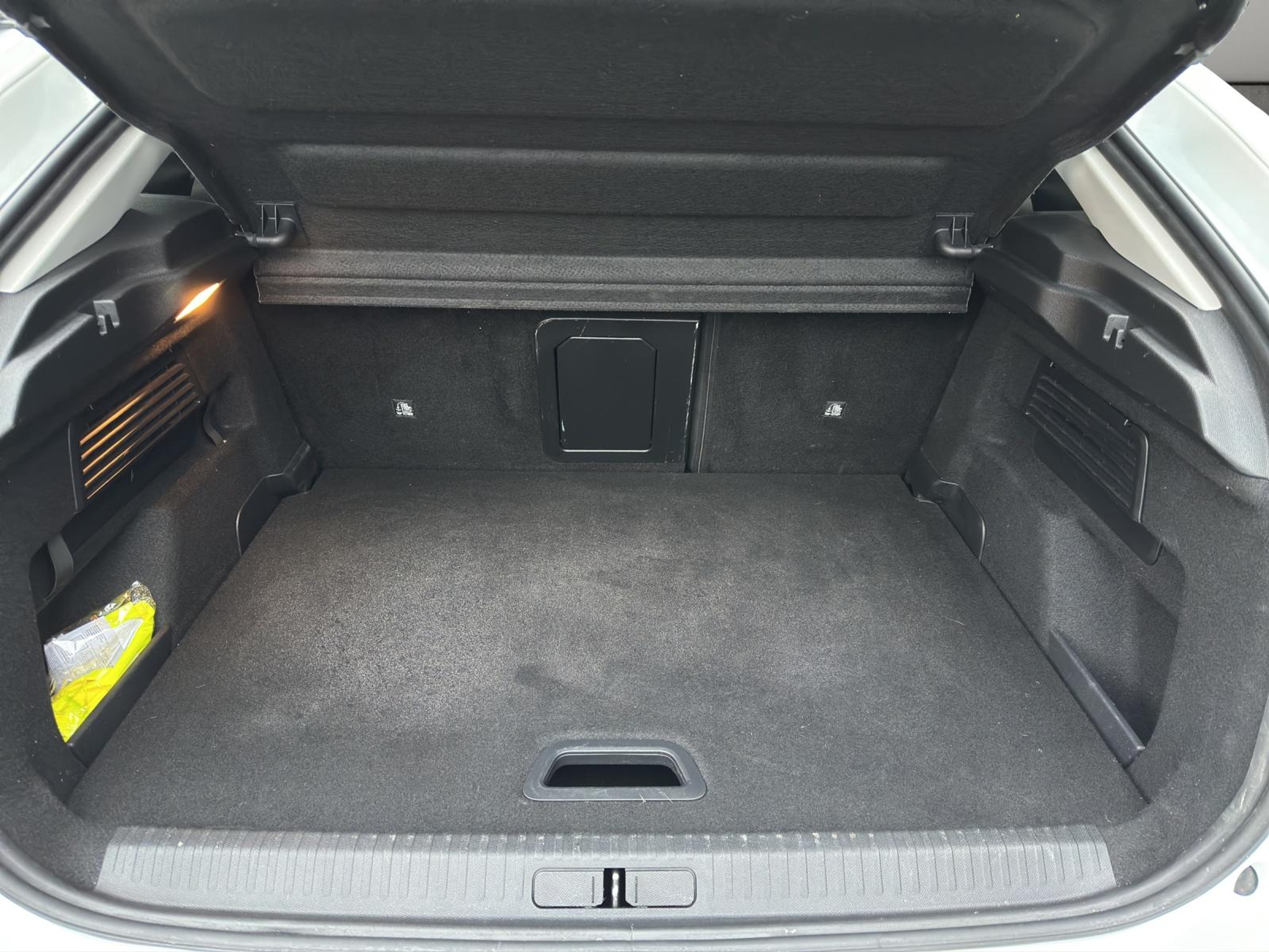 listing desktop thumbnail image 20