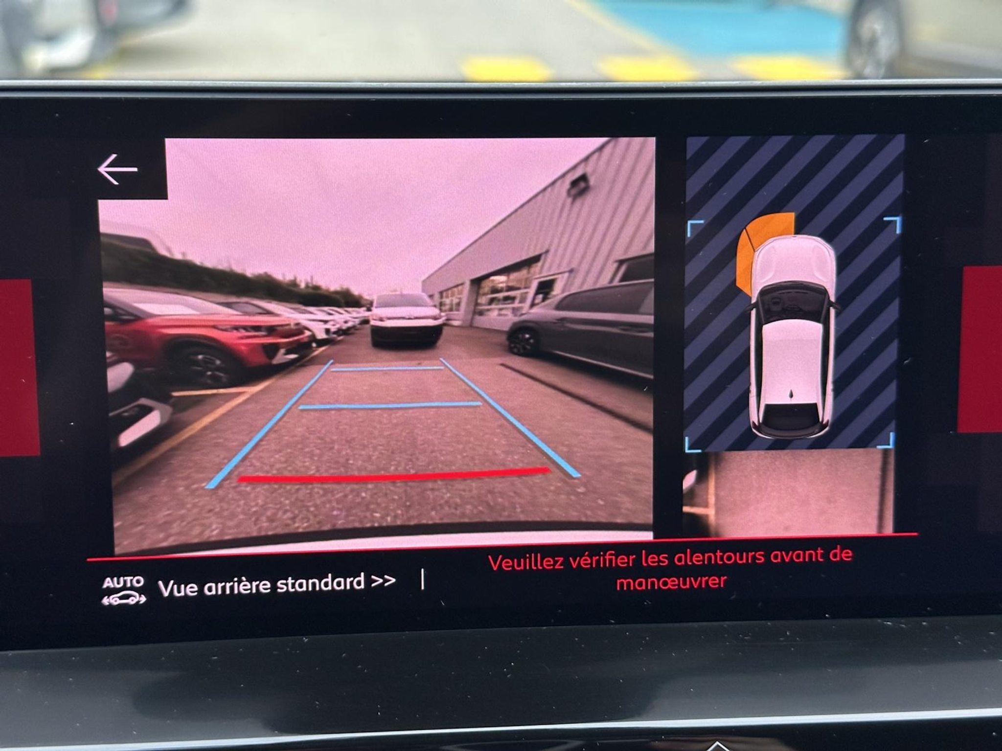 listing desktop thumbnail image 17