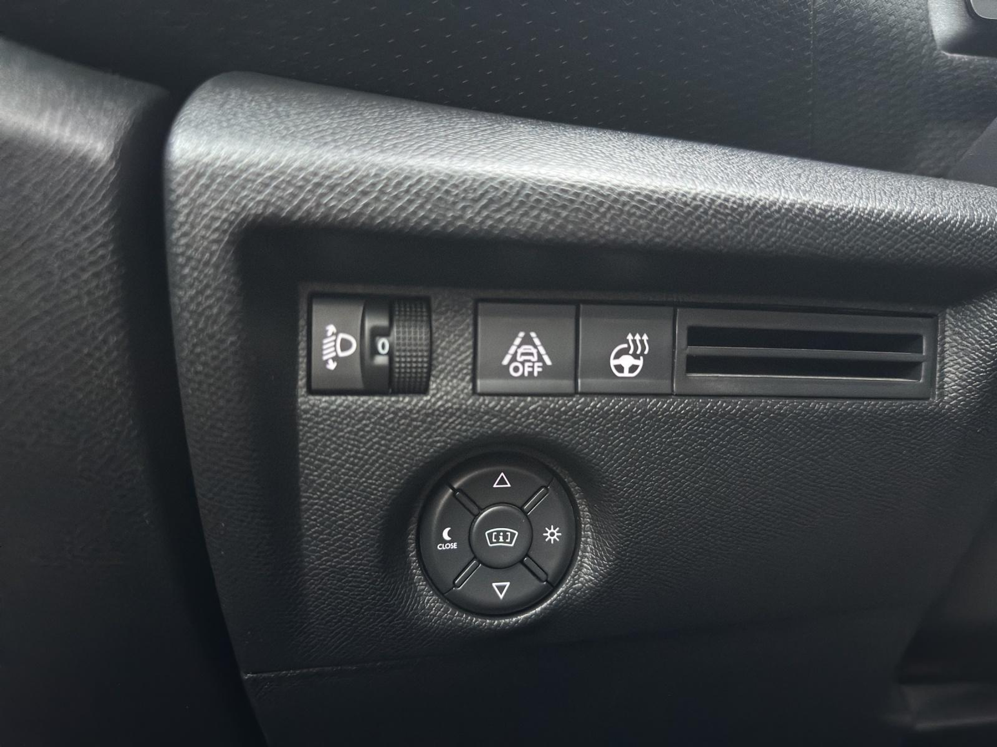 listing desktop thumbnail image 13