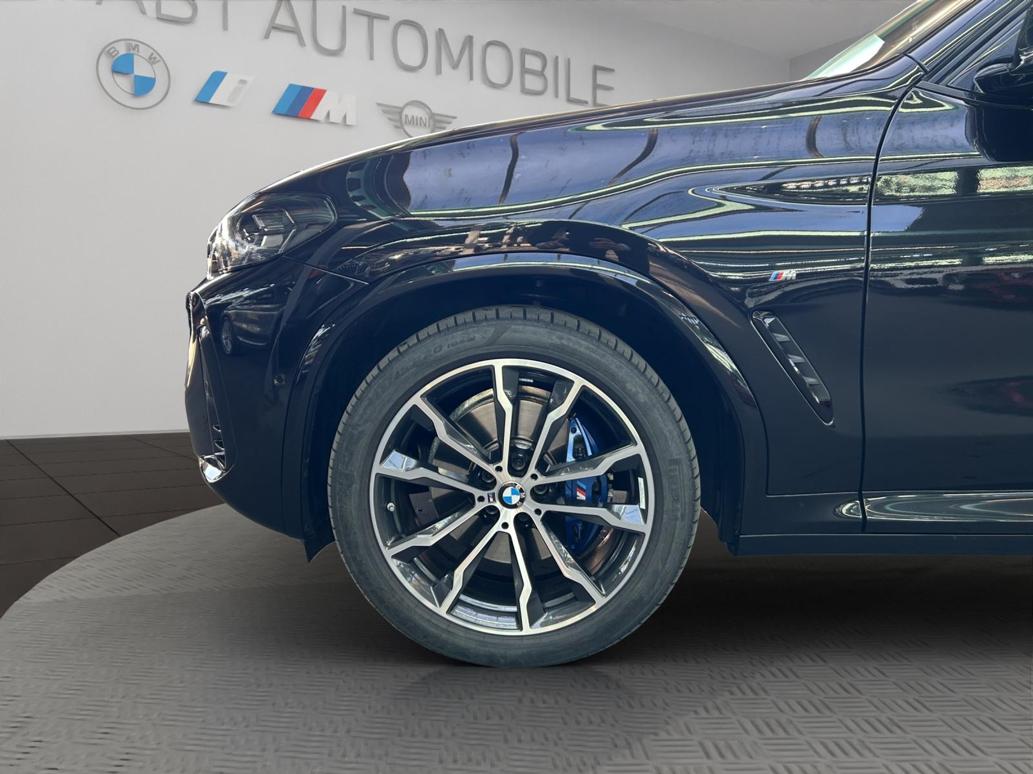 listing desktop thumbnail image 16