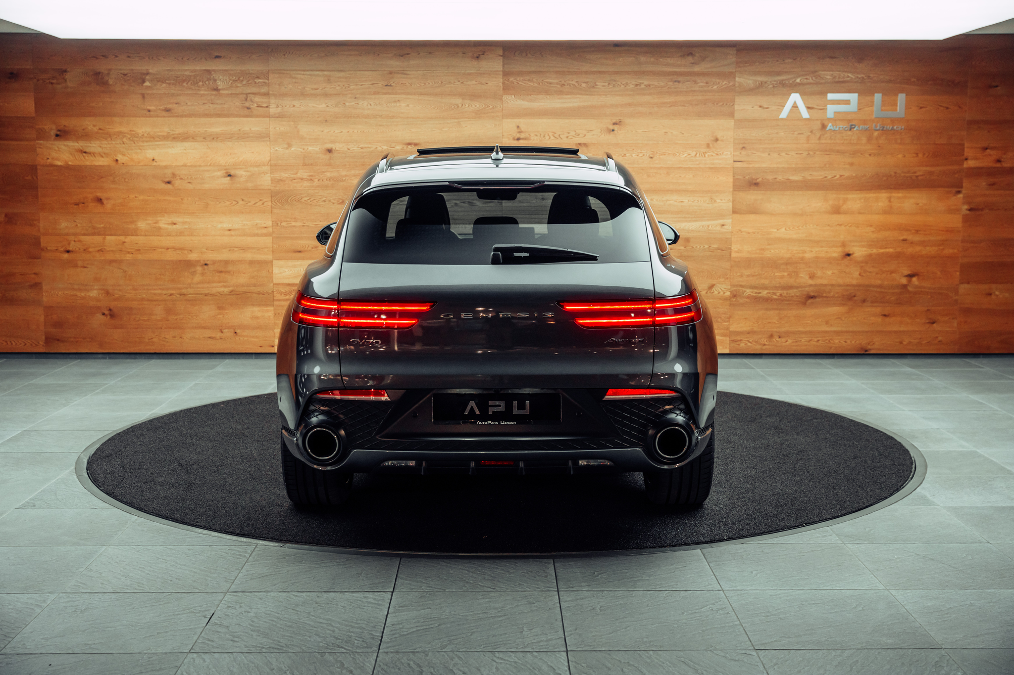 listing desktop thumbnail image 15