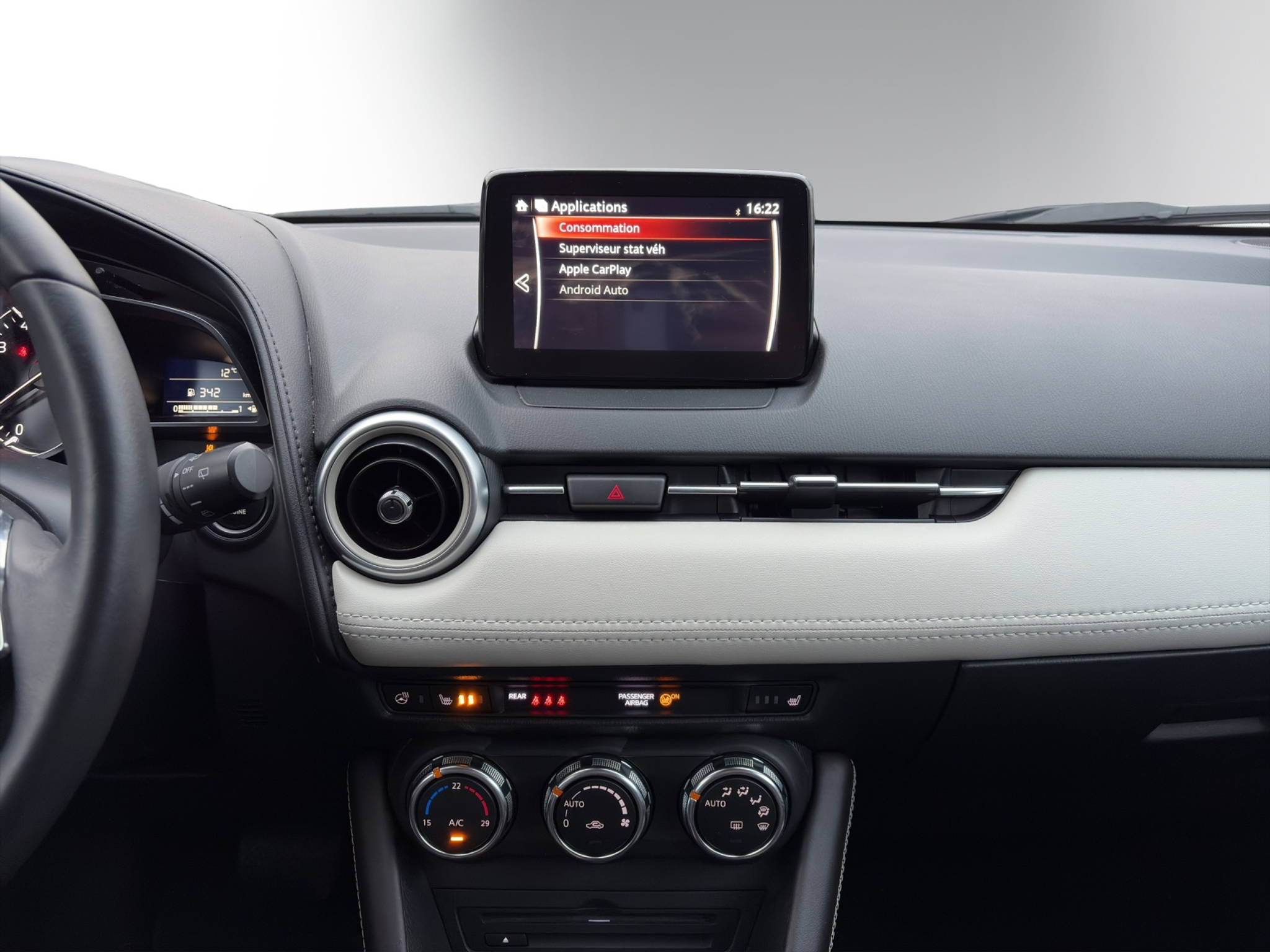 listing desktop thumbnail image 12