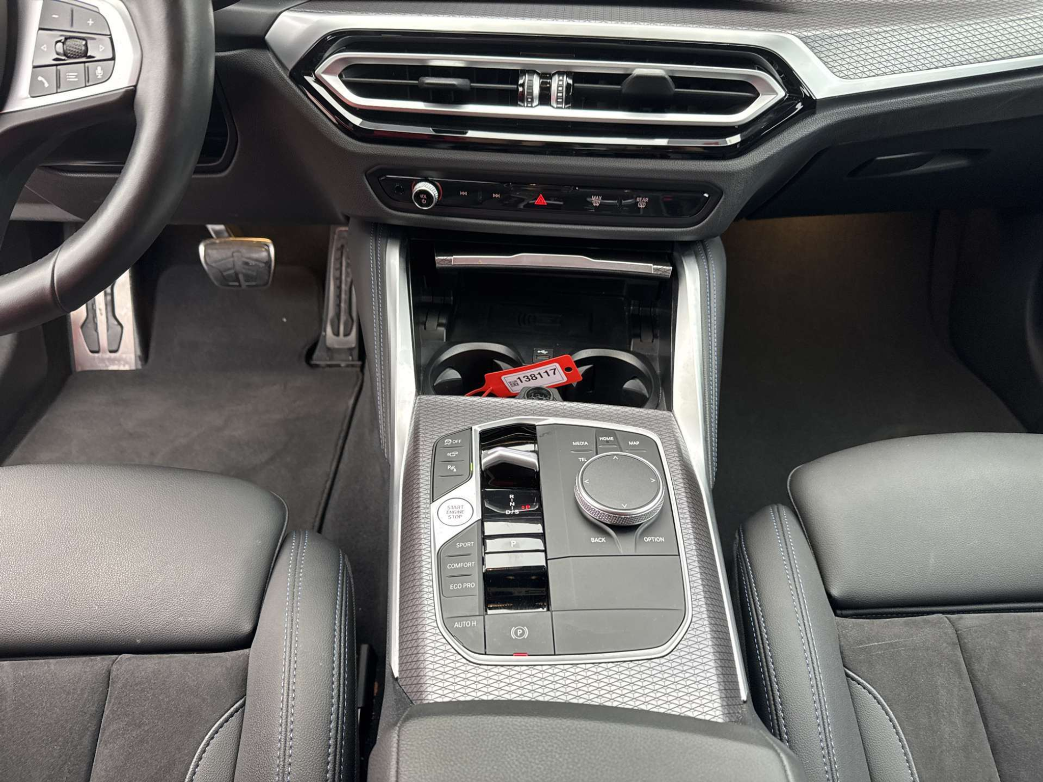 listing desktop thumbnail image 11