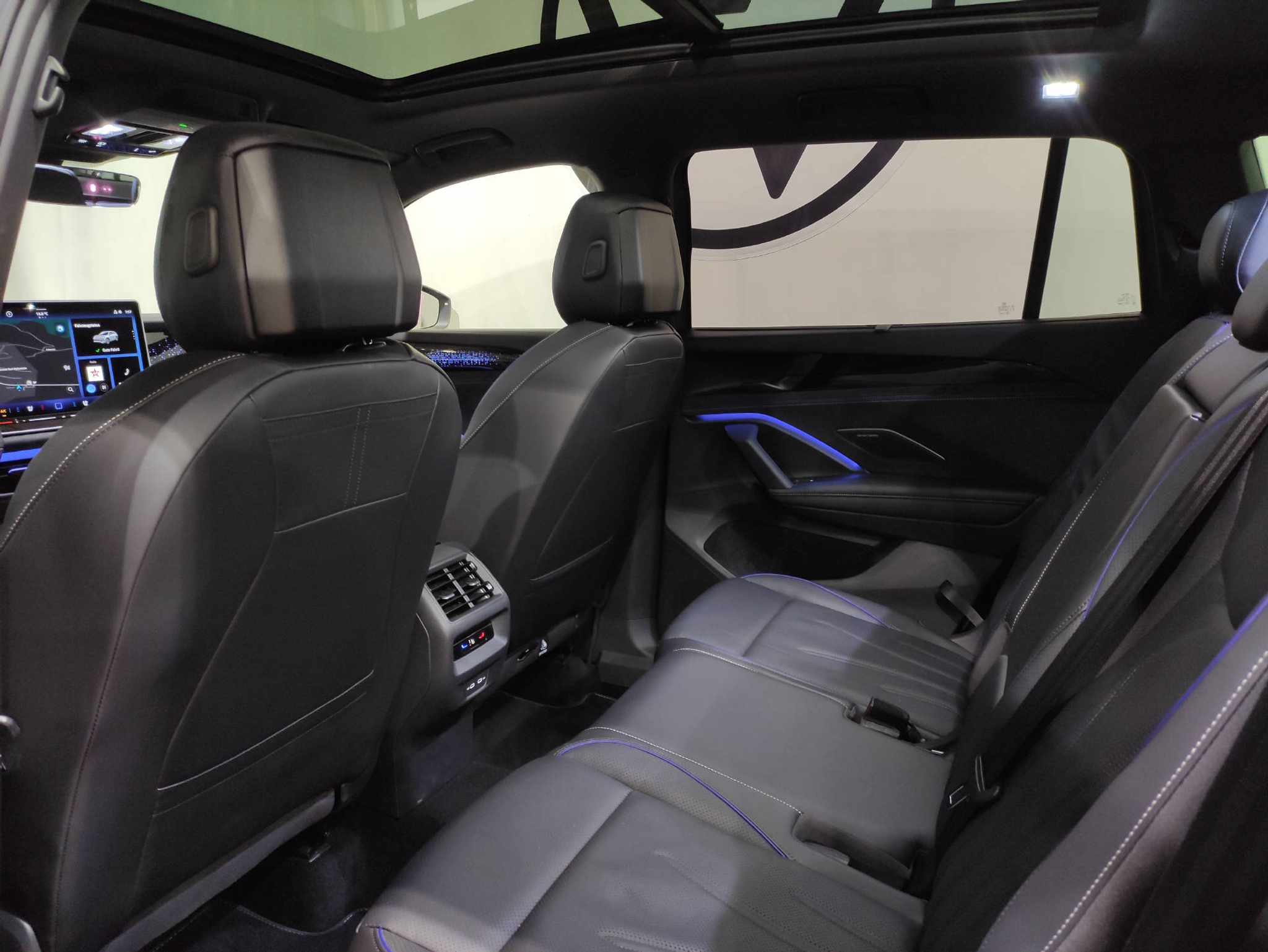 listing desktop thumbnail image 10