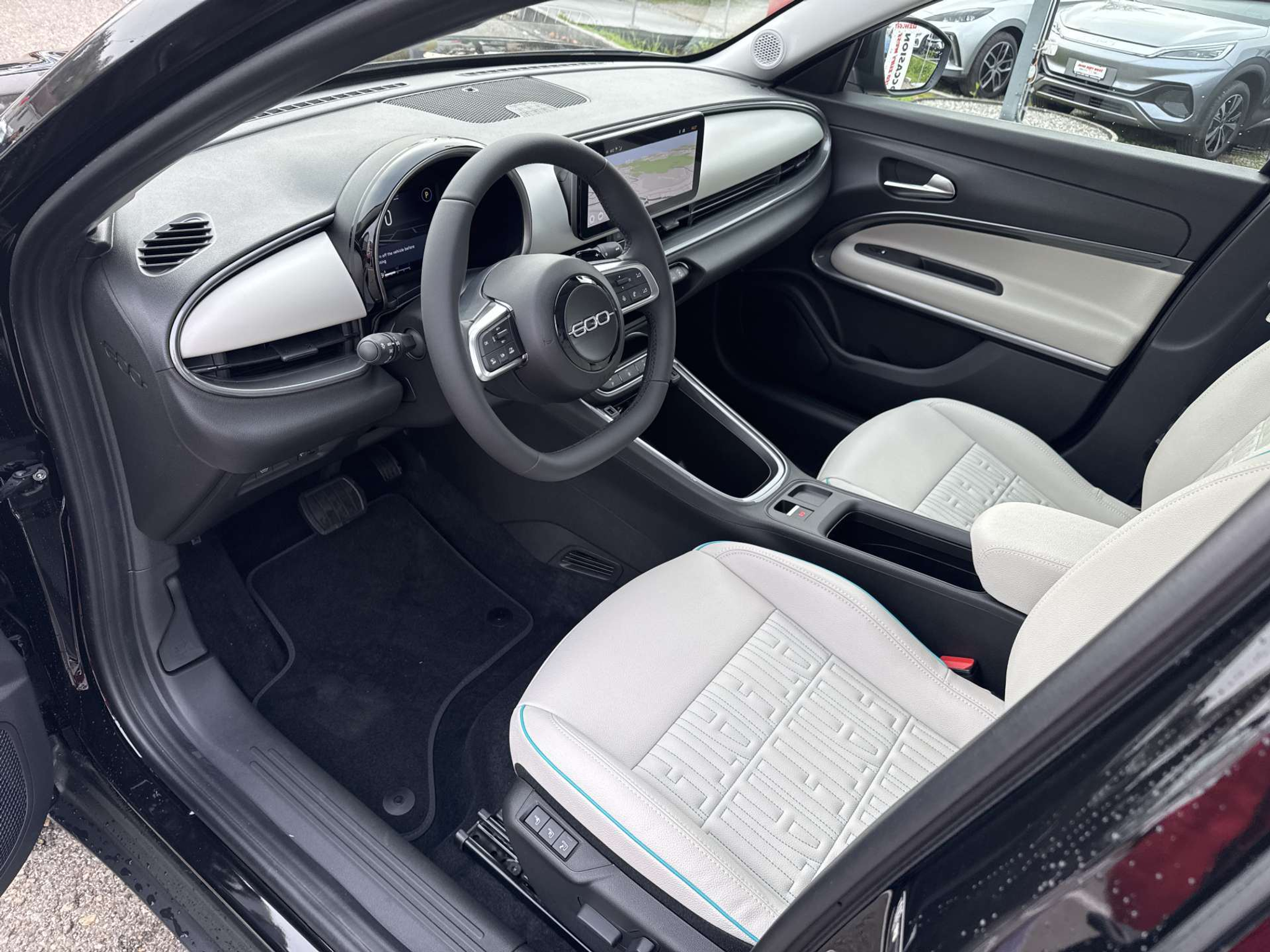 listing desktop thumbnail image 5