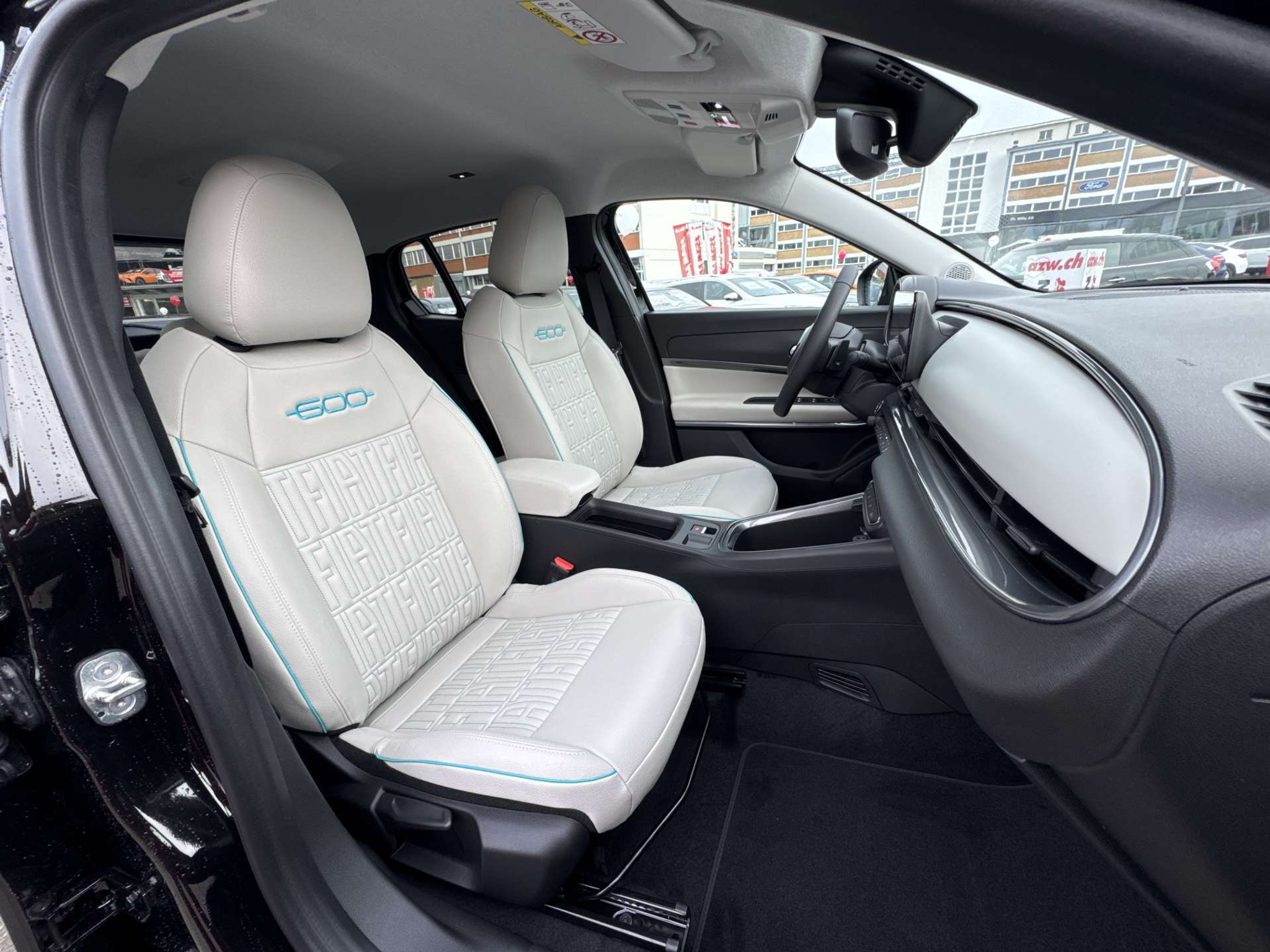 listing desktop thumbnail image 12