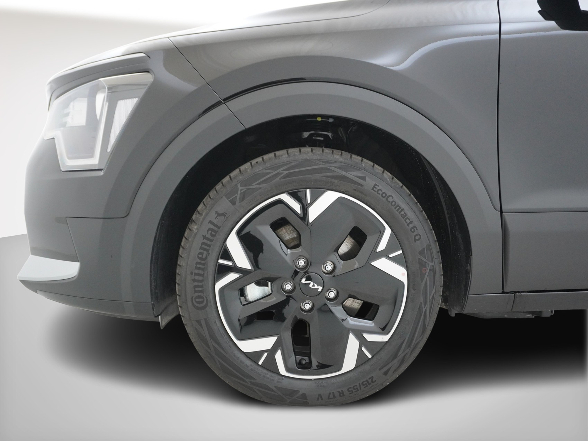 listing desktop thumbnail image 9