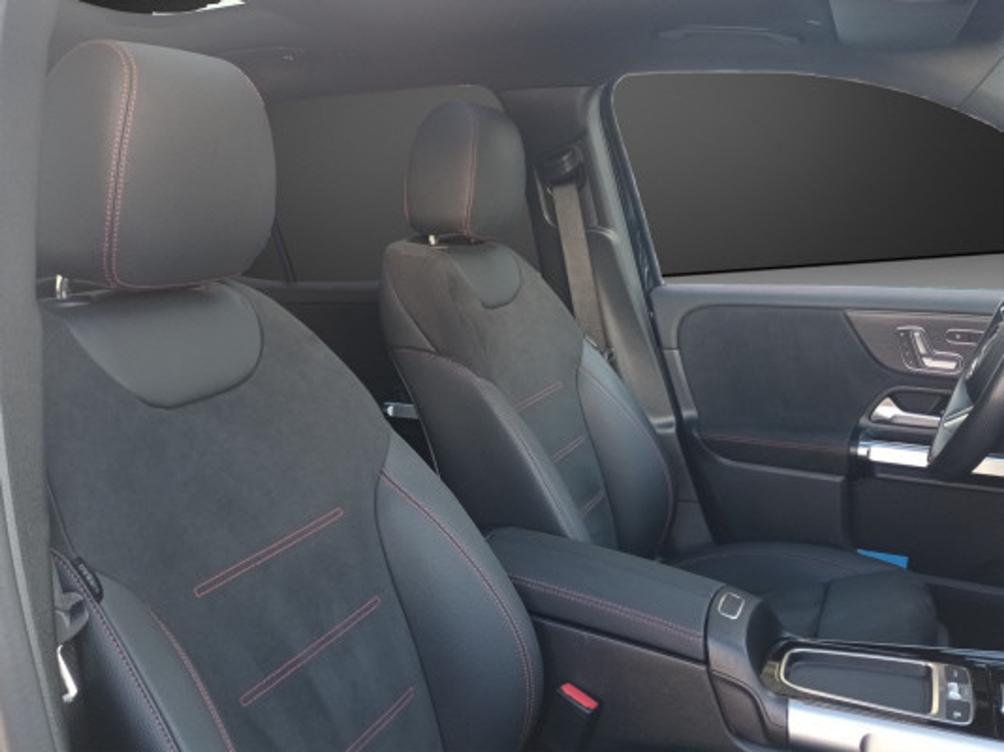 listing desktop thumbnail image 7