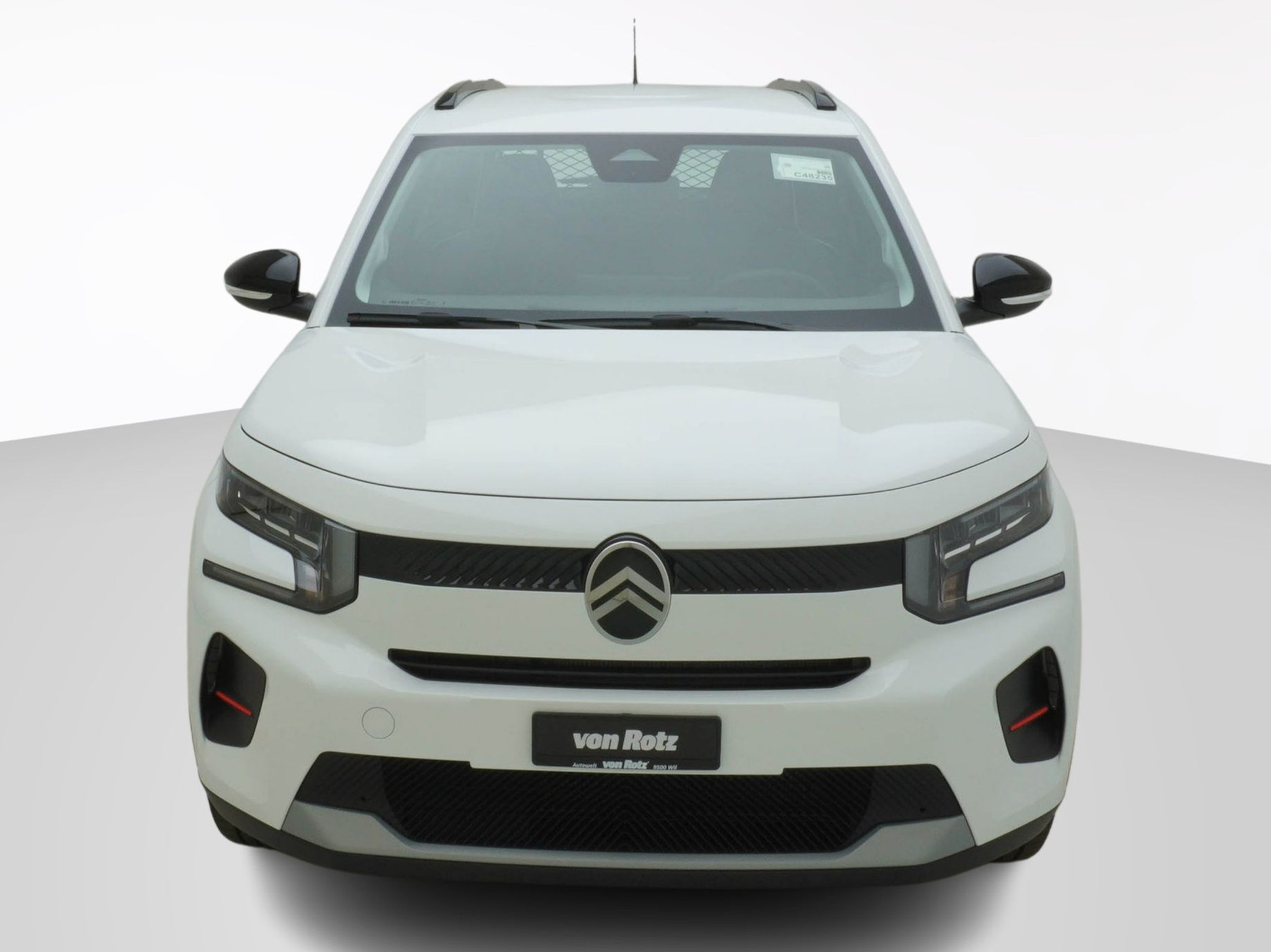 listing desktop thumbnail image 4