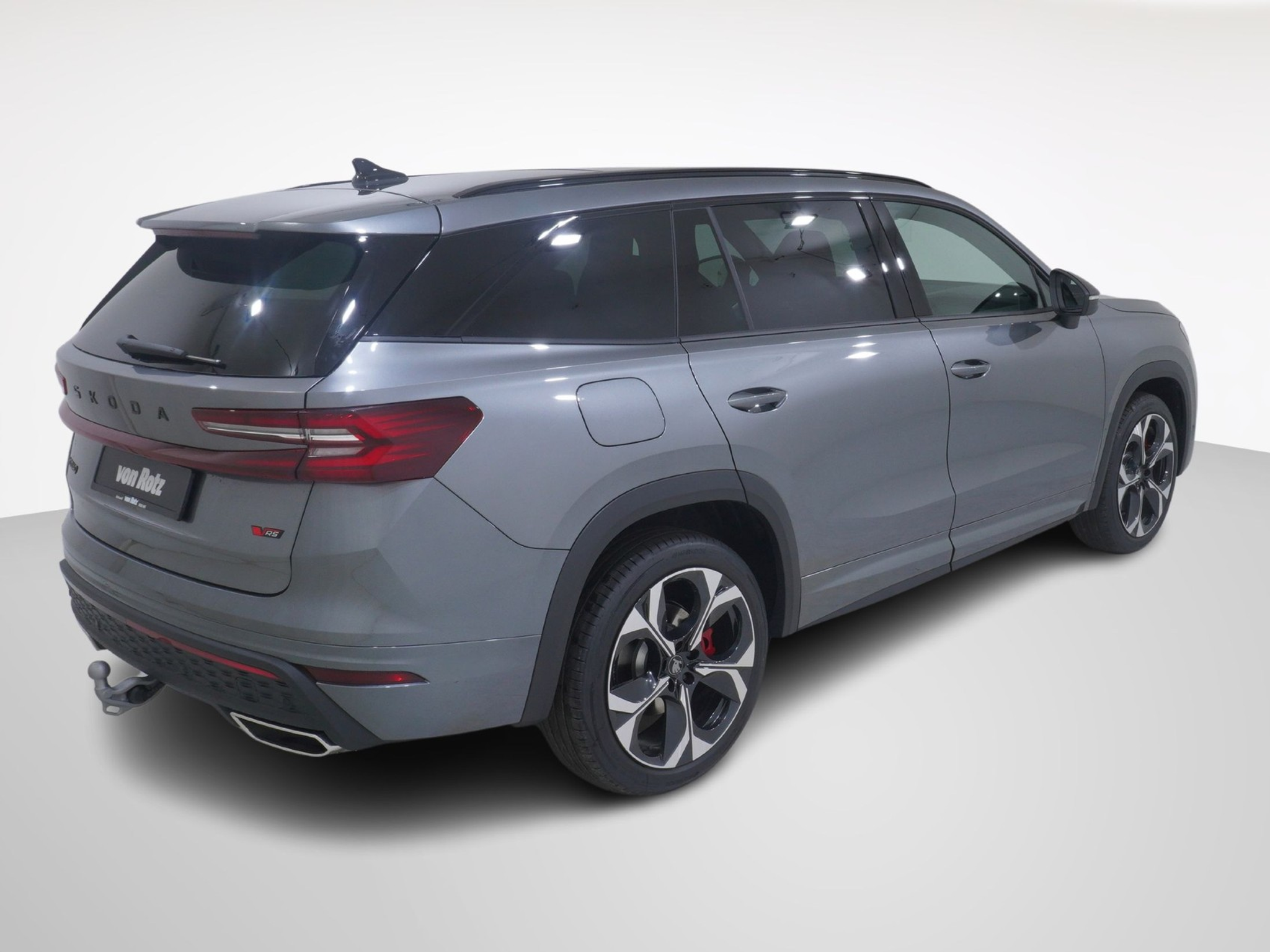 listing desktop thumbnail image 4