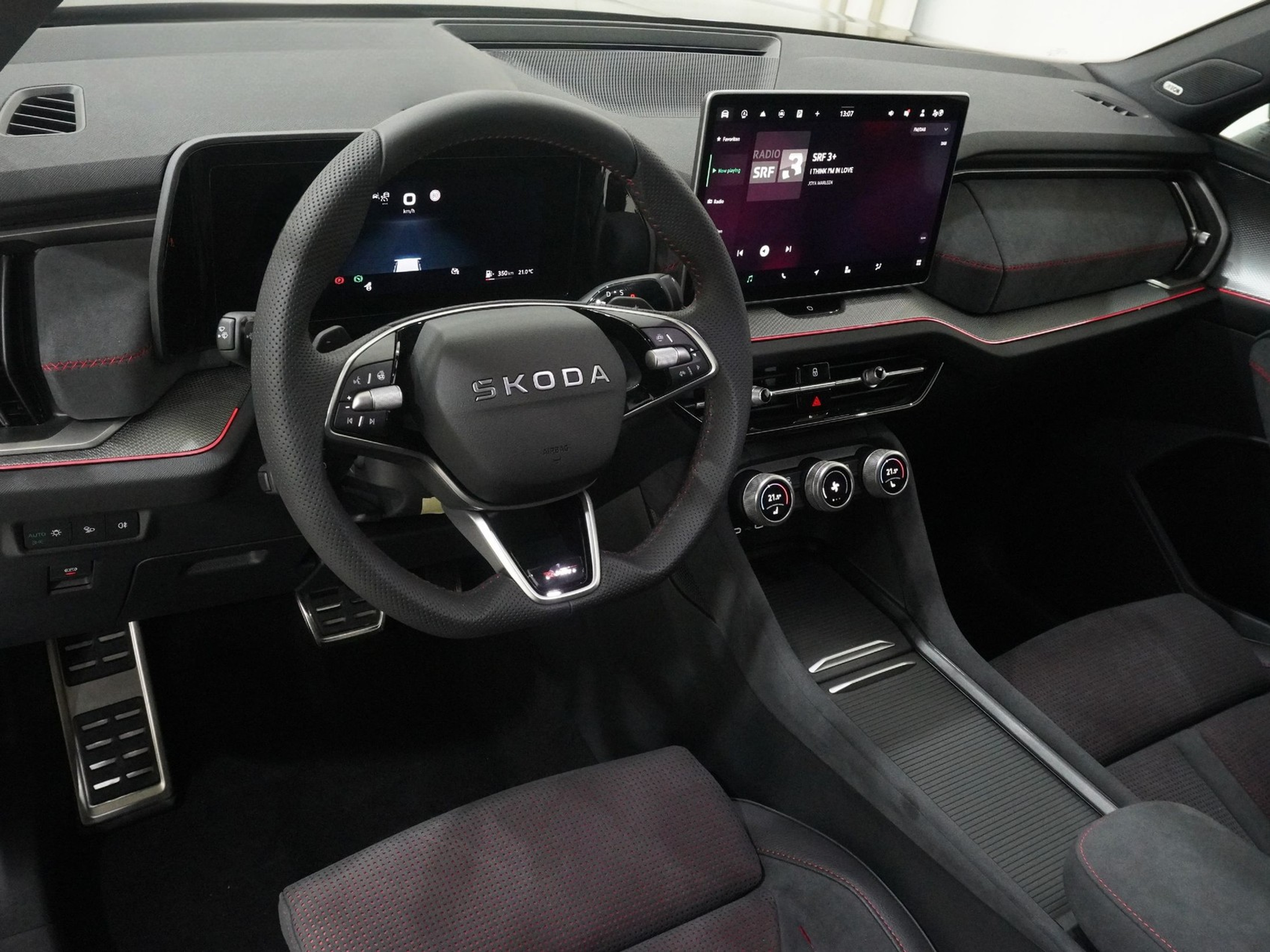 listing desktop thumbnail image 10