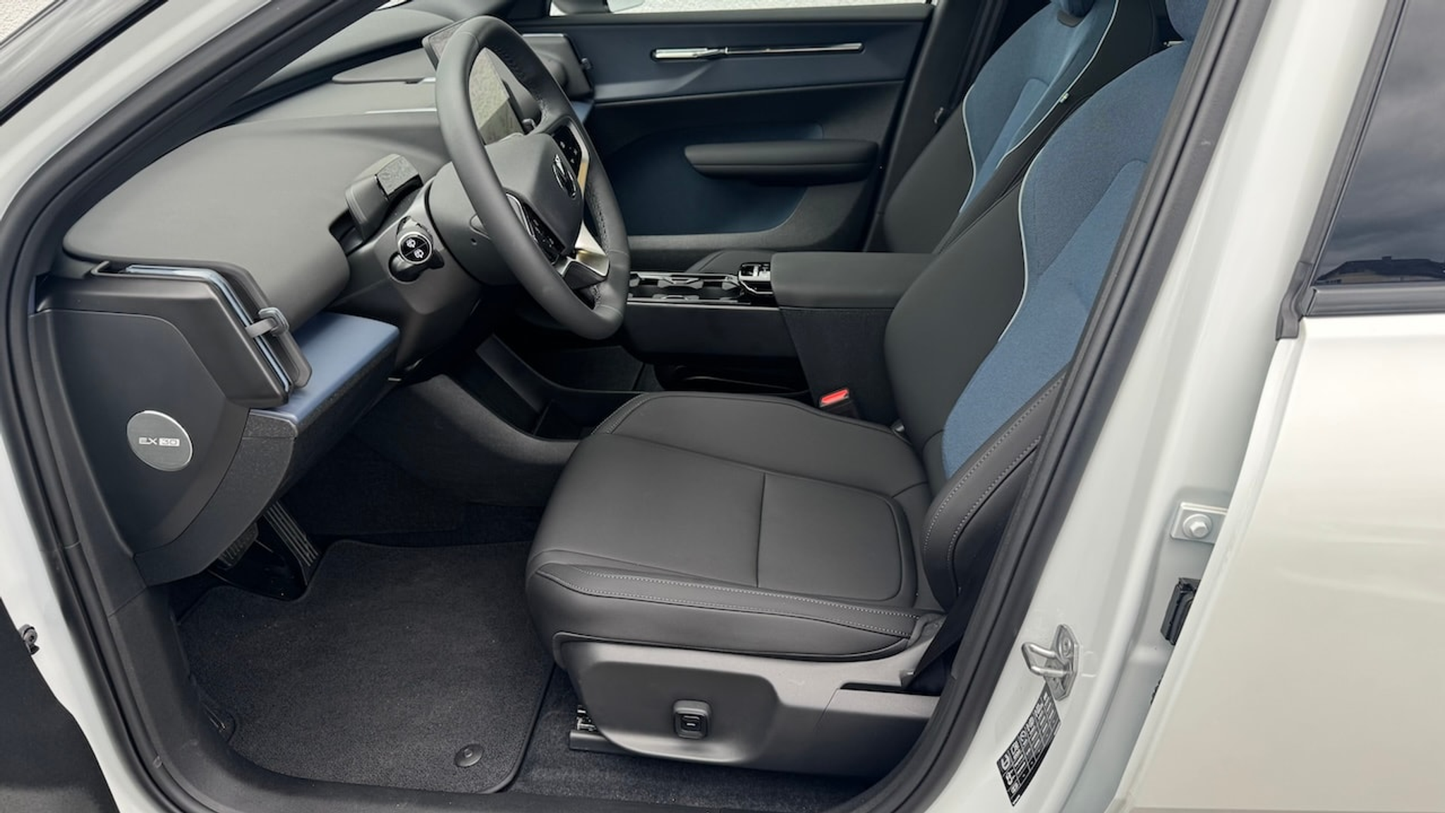 listing desktop thumbnail image 15