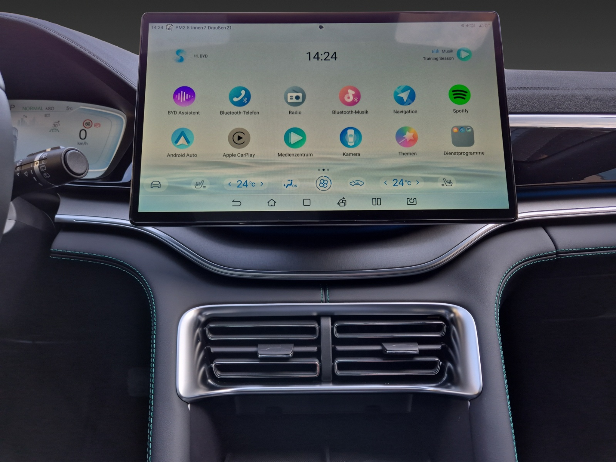 listing desktop thumbnail image 24