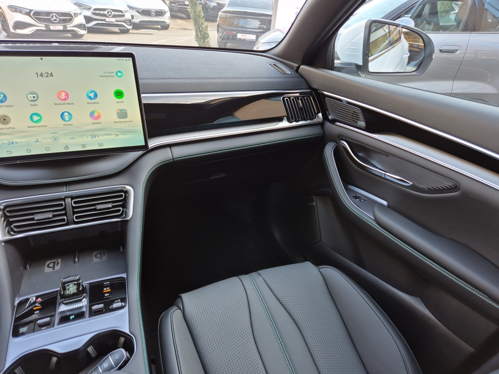 listing desktop thumbnail image 20