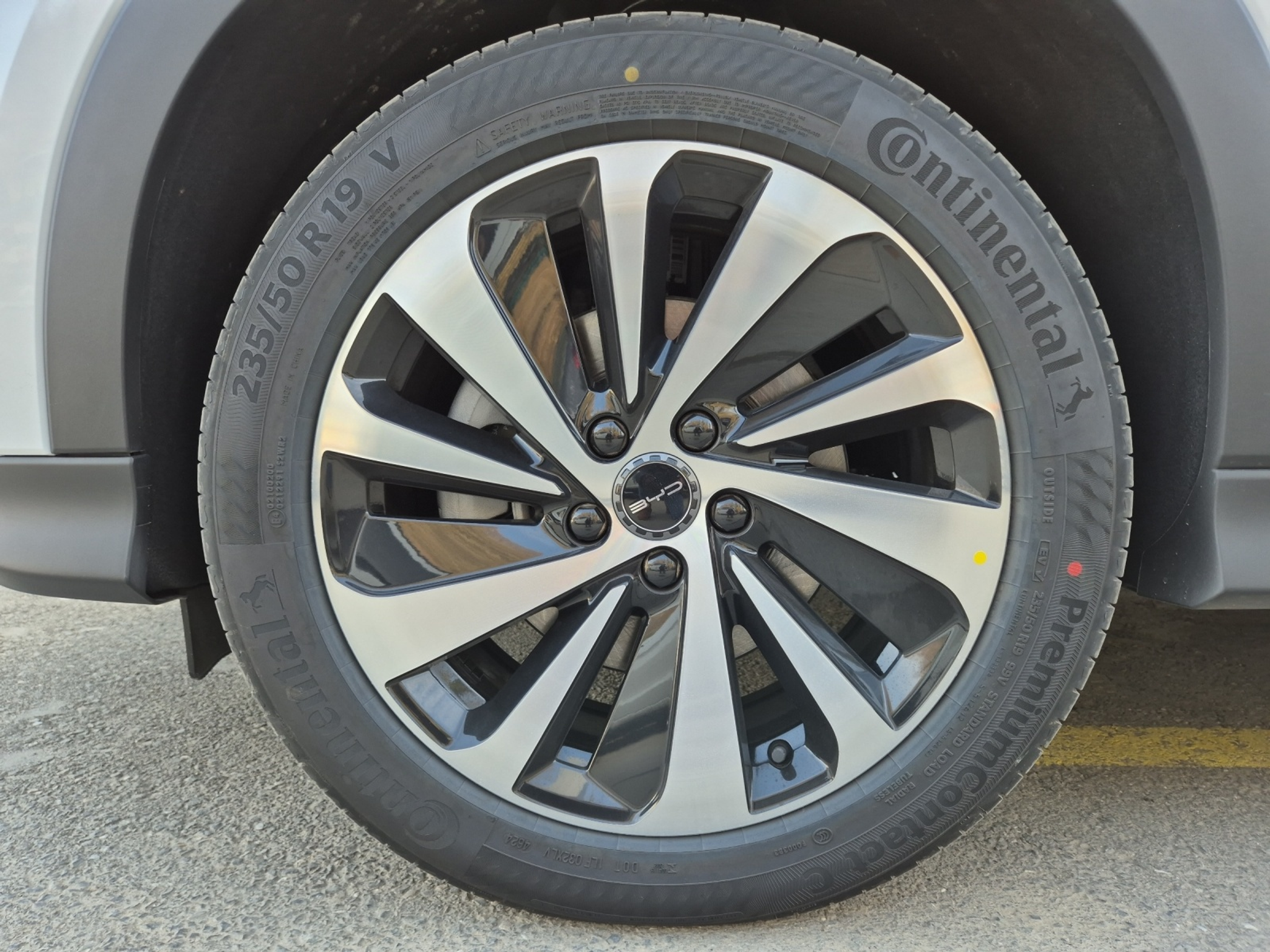 listing desktop thumbnail image 8