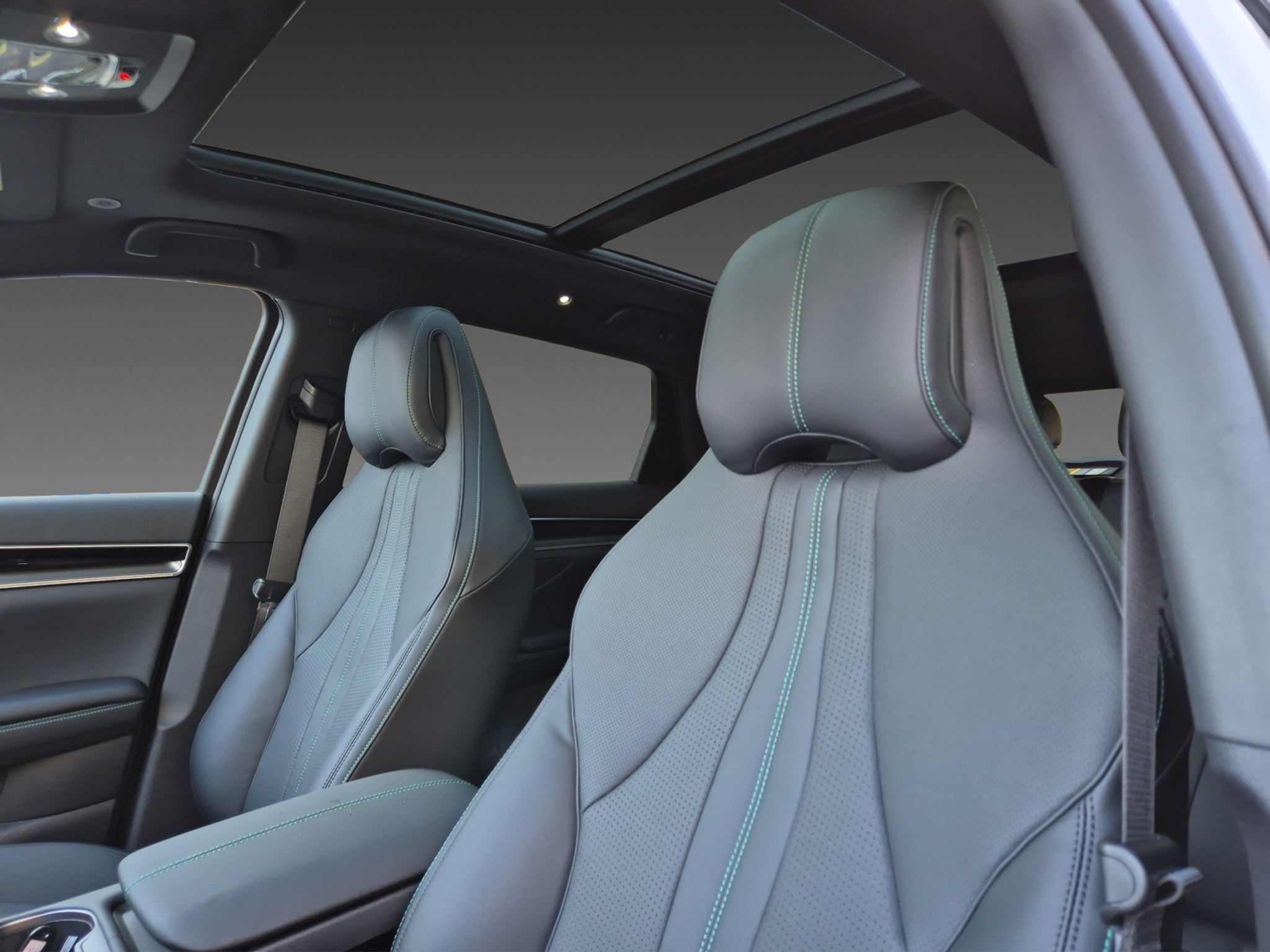 listing desktop thumbnail image 13