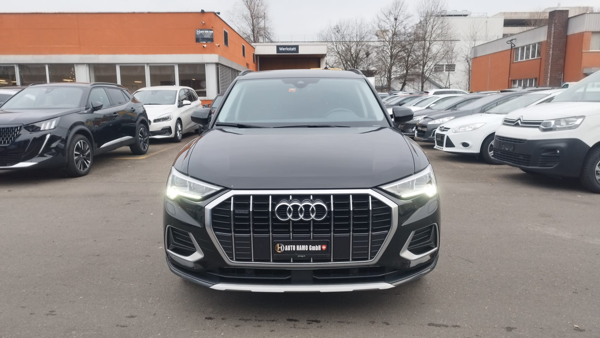 listing desktop thumbnail image 3