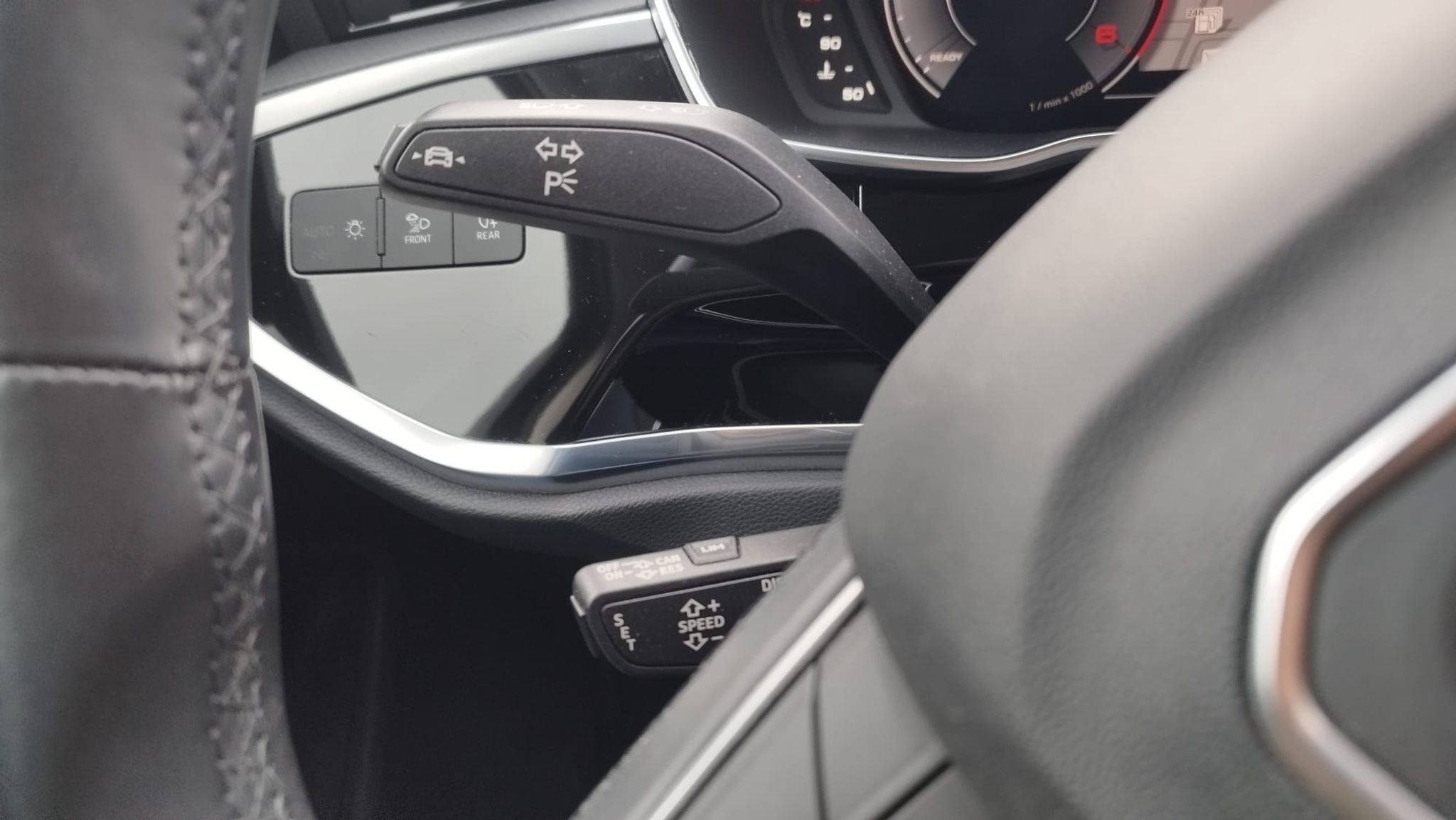 listing desktop thumbnail image 10