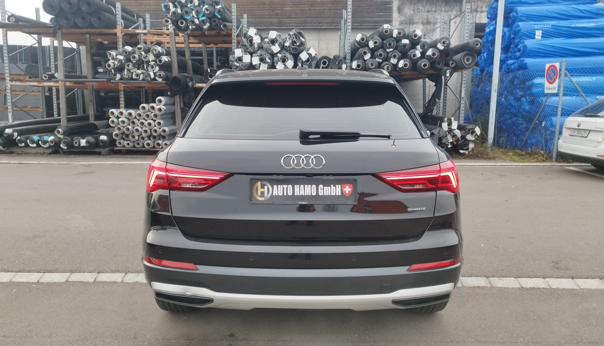 listing desktop thumbnail image 1