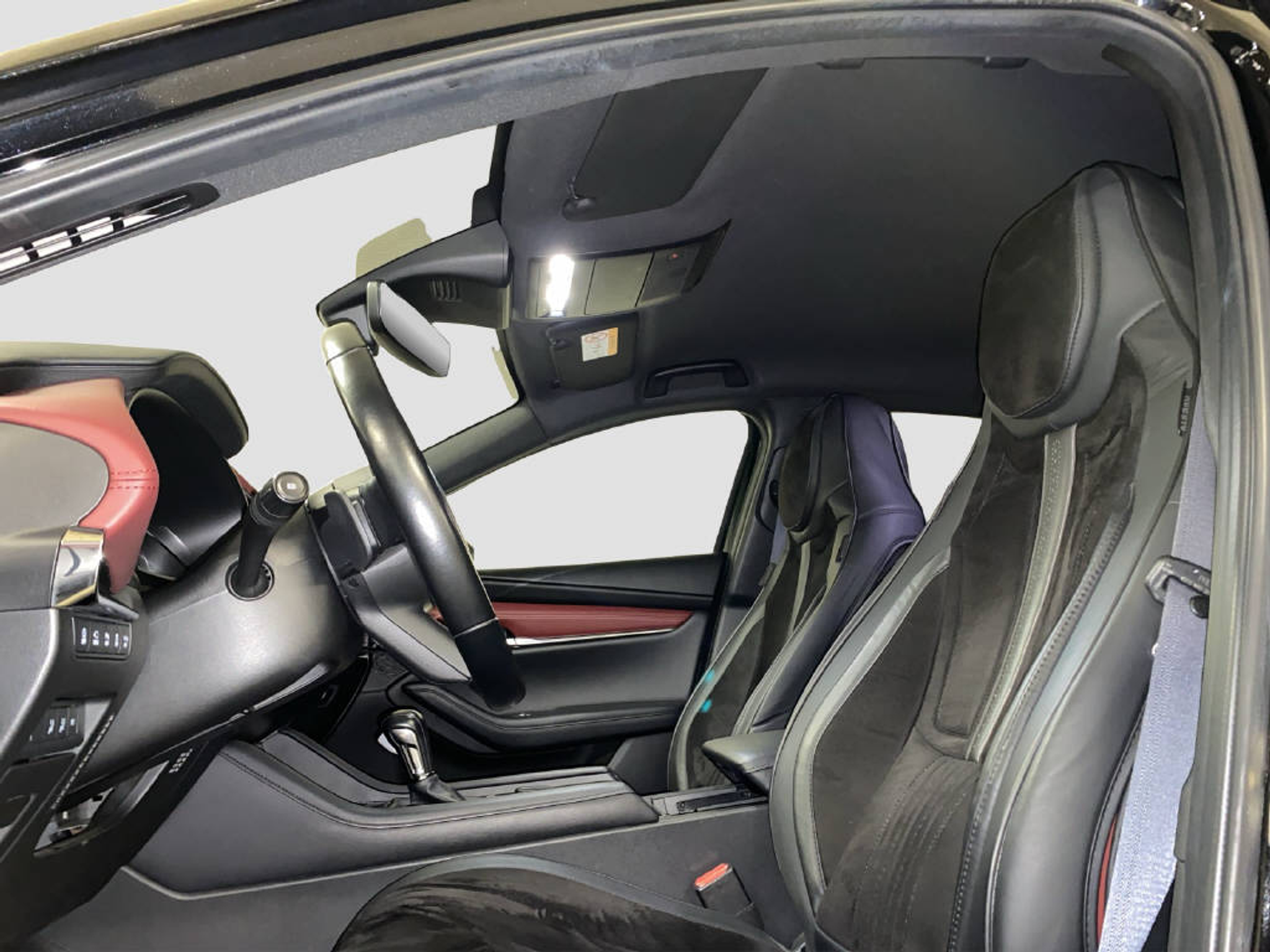 listing desktop thumbnail image 6