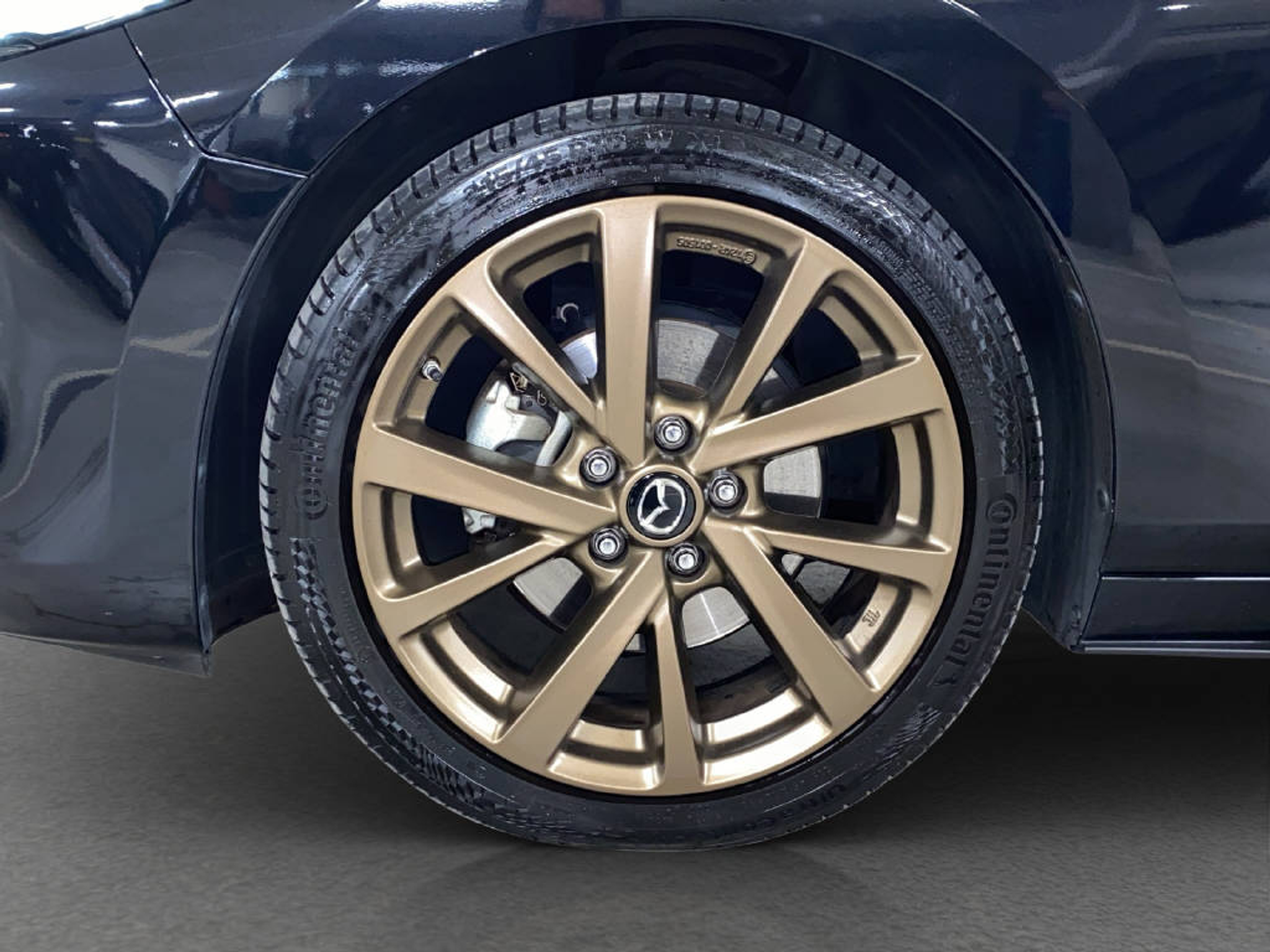 listing desktop thumbnail image 14