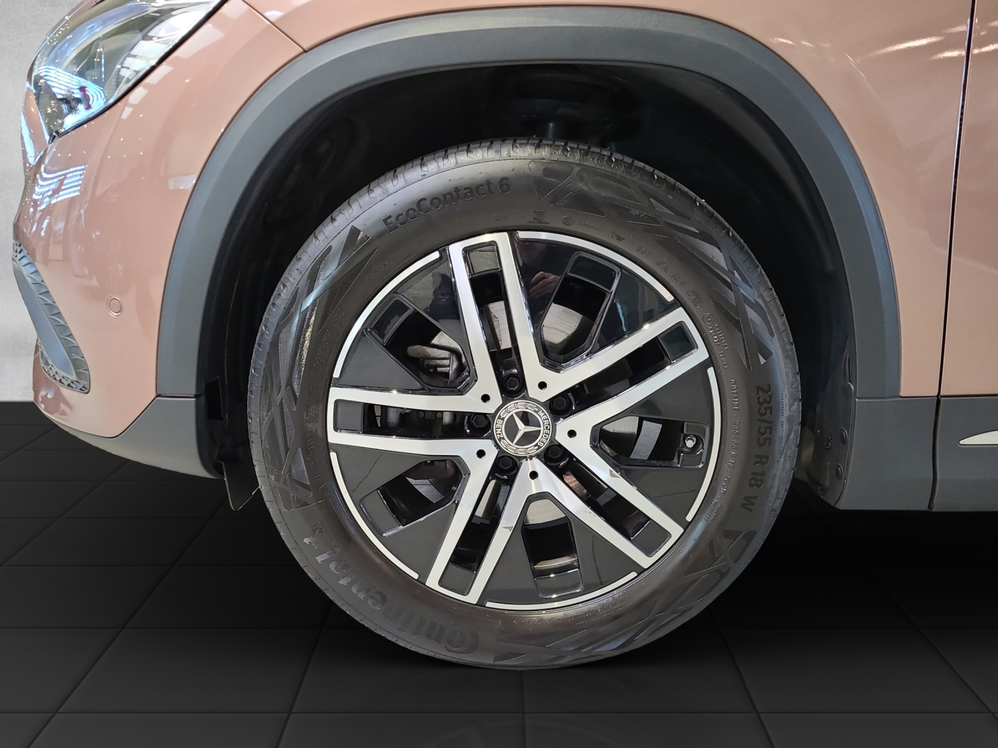 listing desktop thumbnail image 9