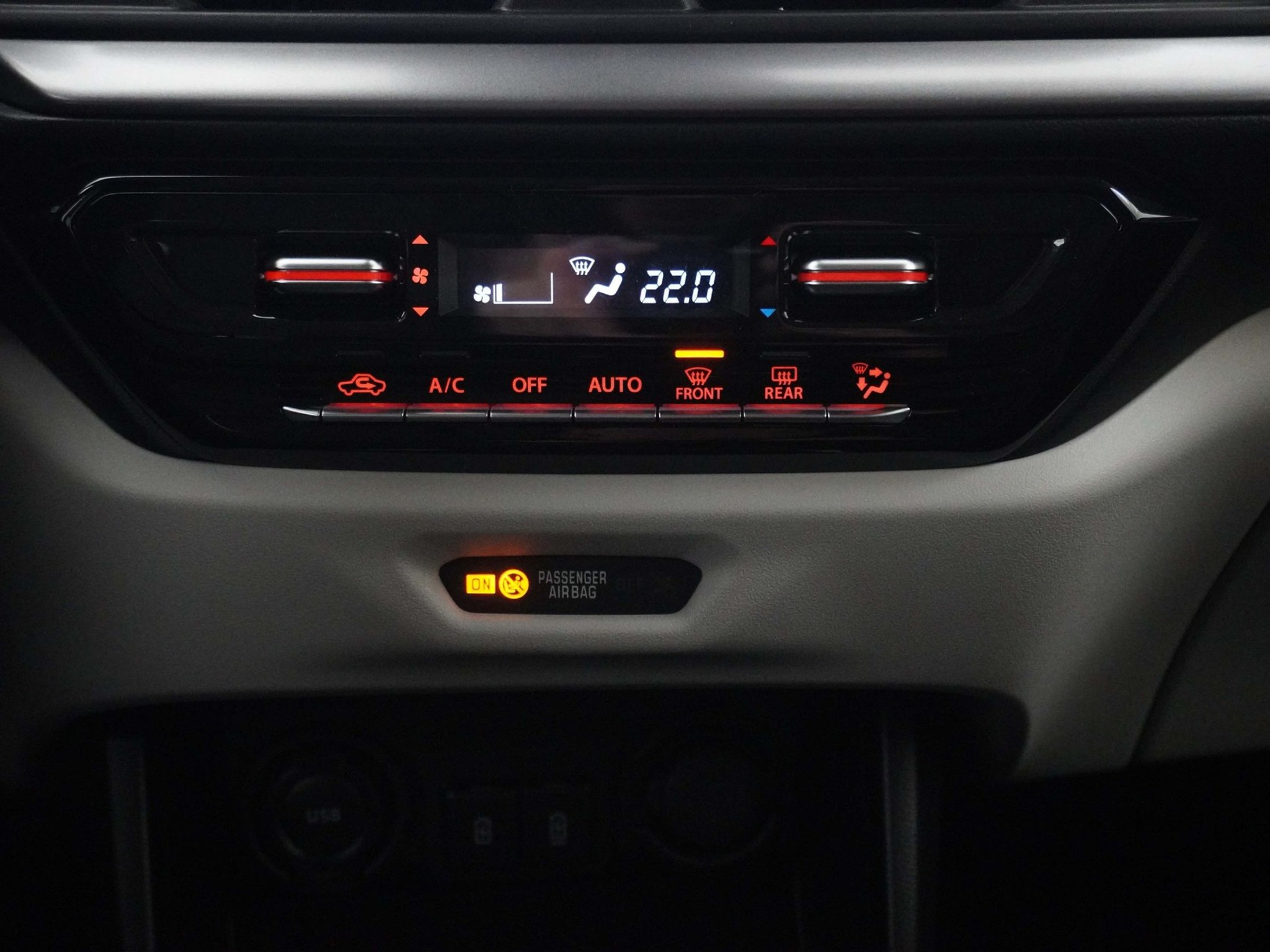 listing desktop thumbnail image 17