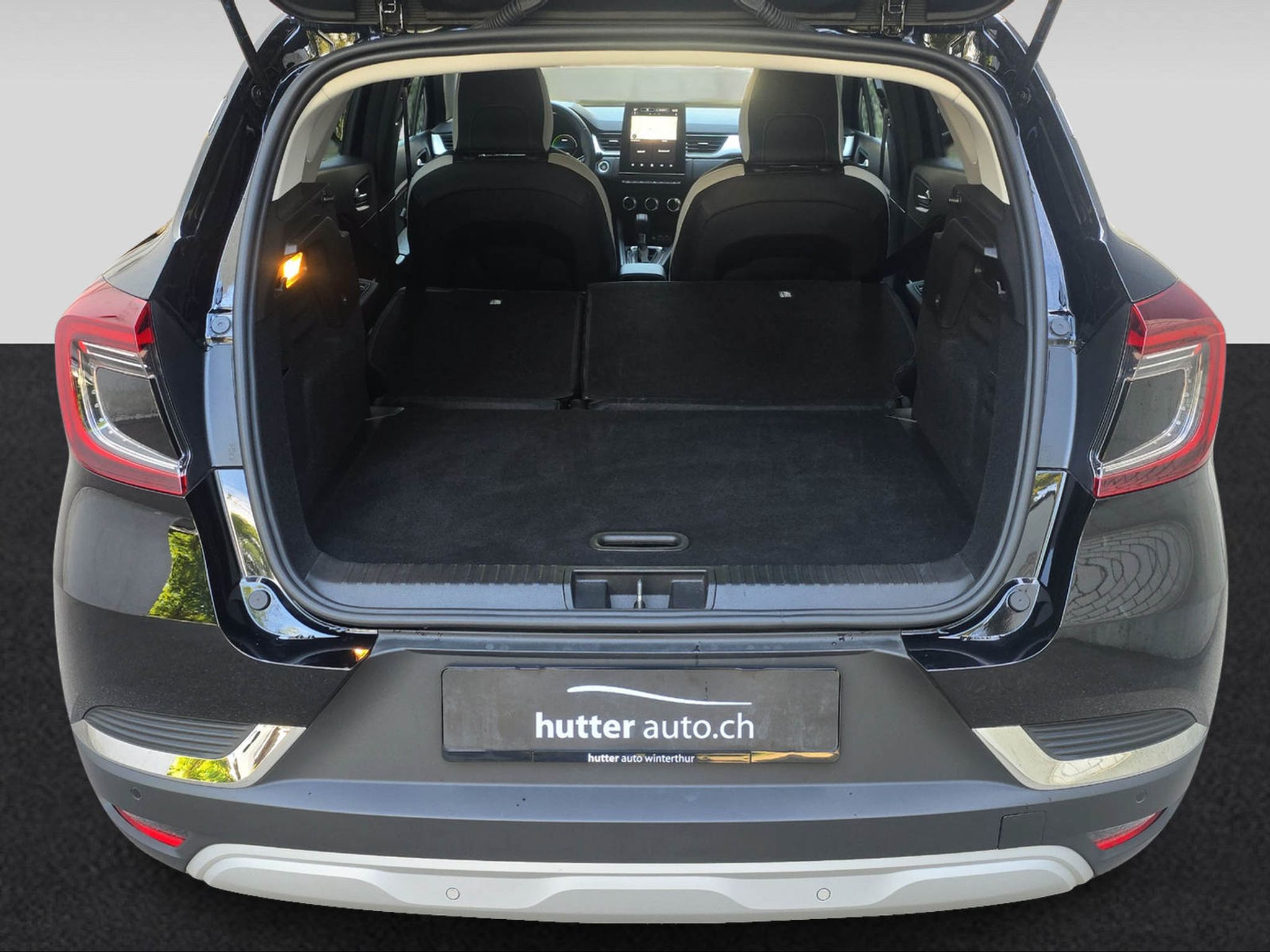 listing desktop thumbnail image 12