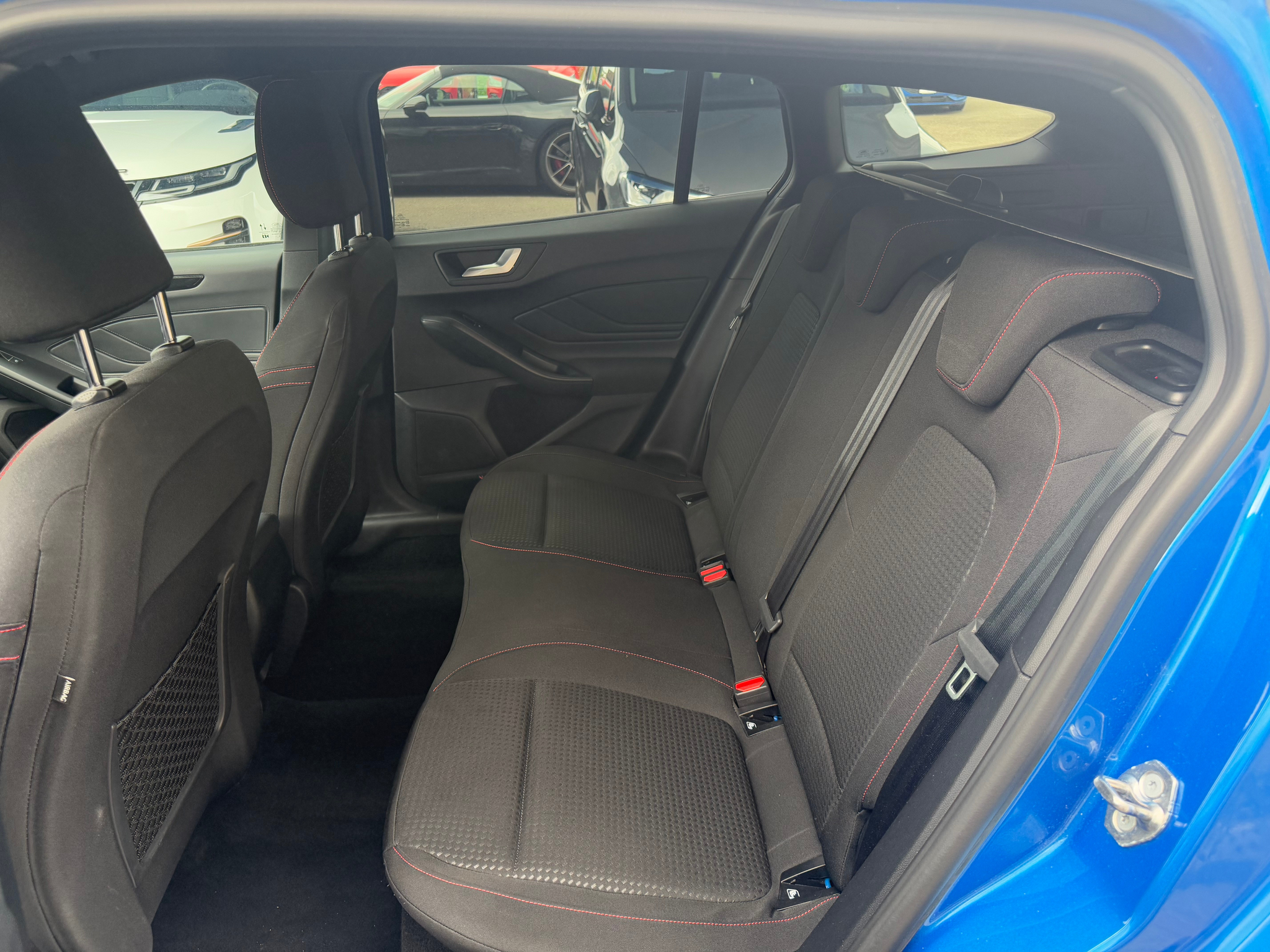 listing desktop thumbnail image 6