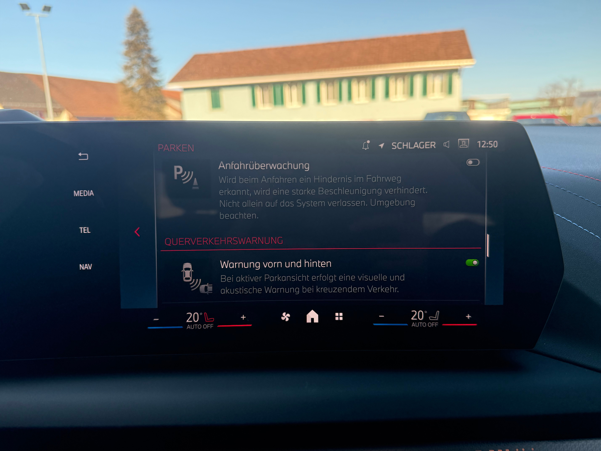 listing desktop thumbnail image 18