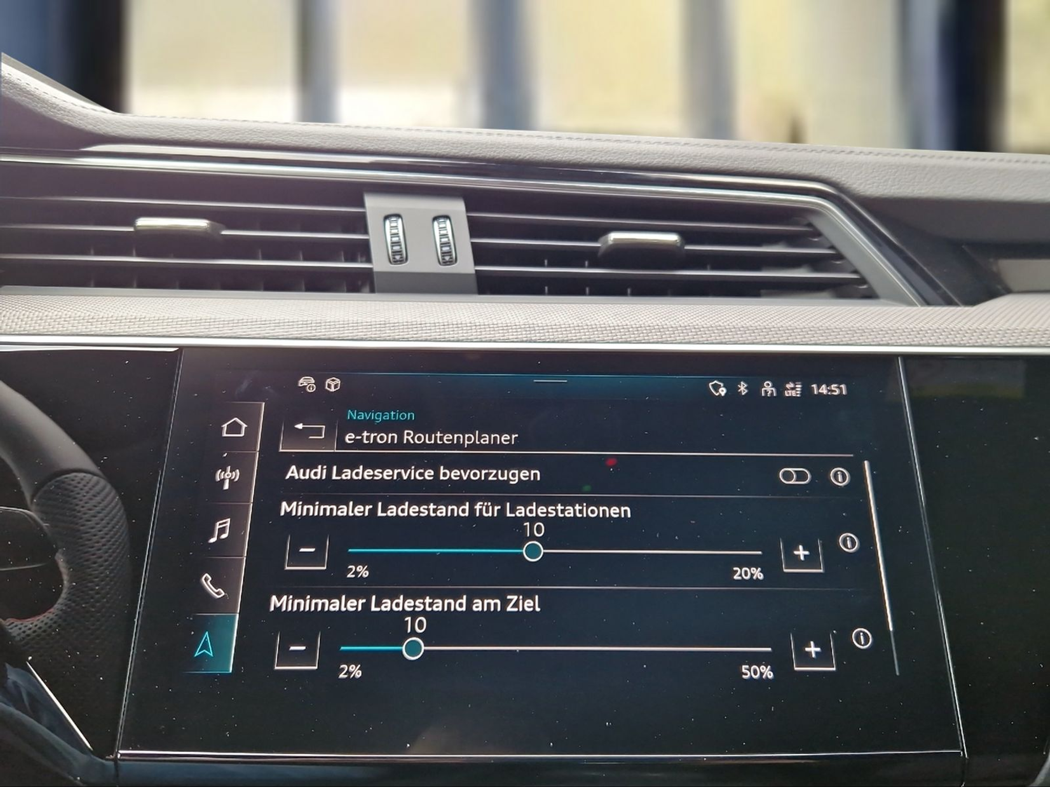 listing desktop thumbnail image 14