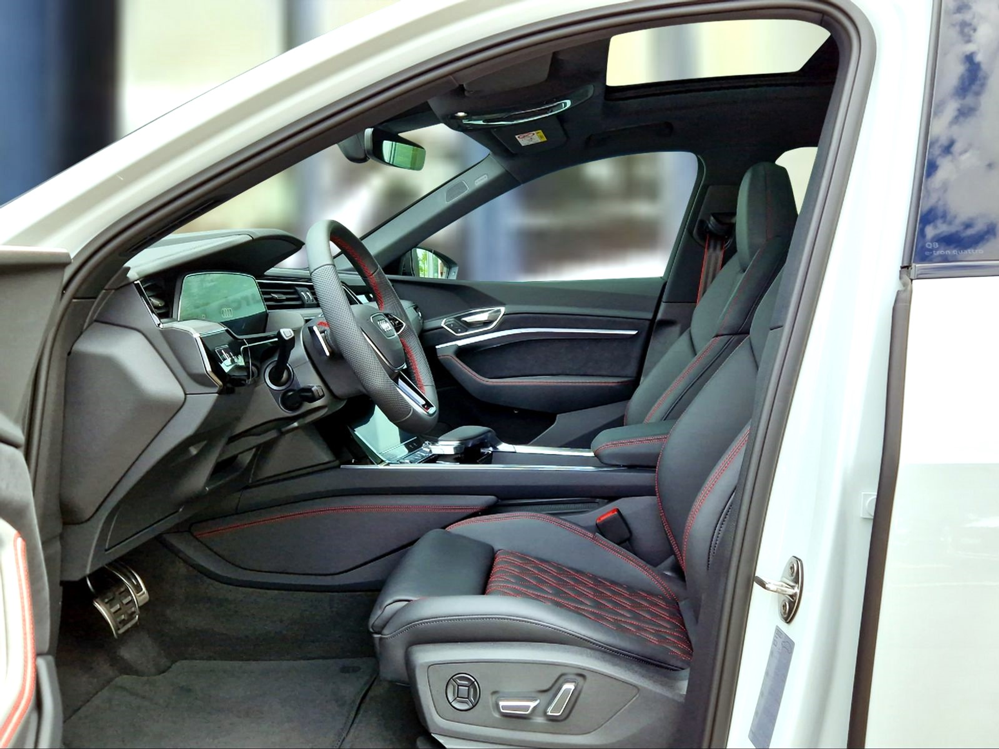 listing desktop thumbnail image 7