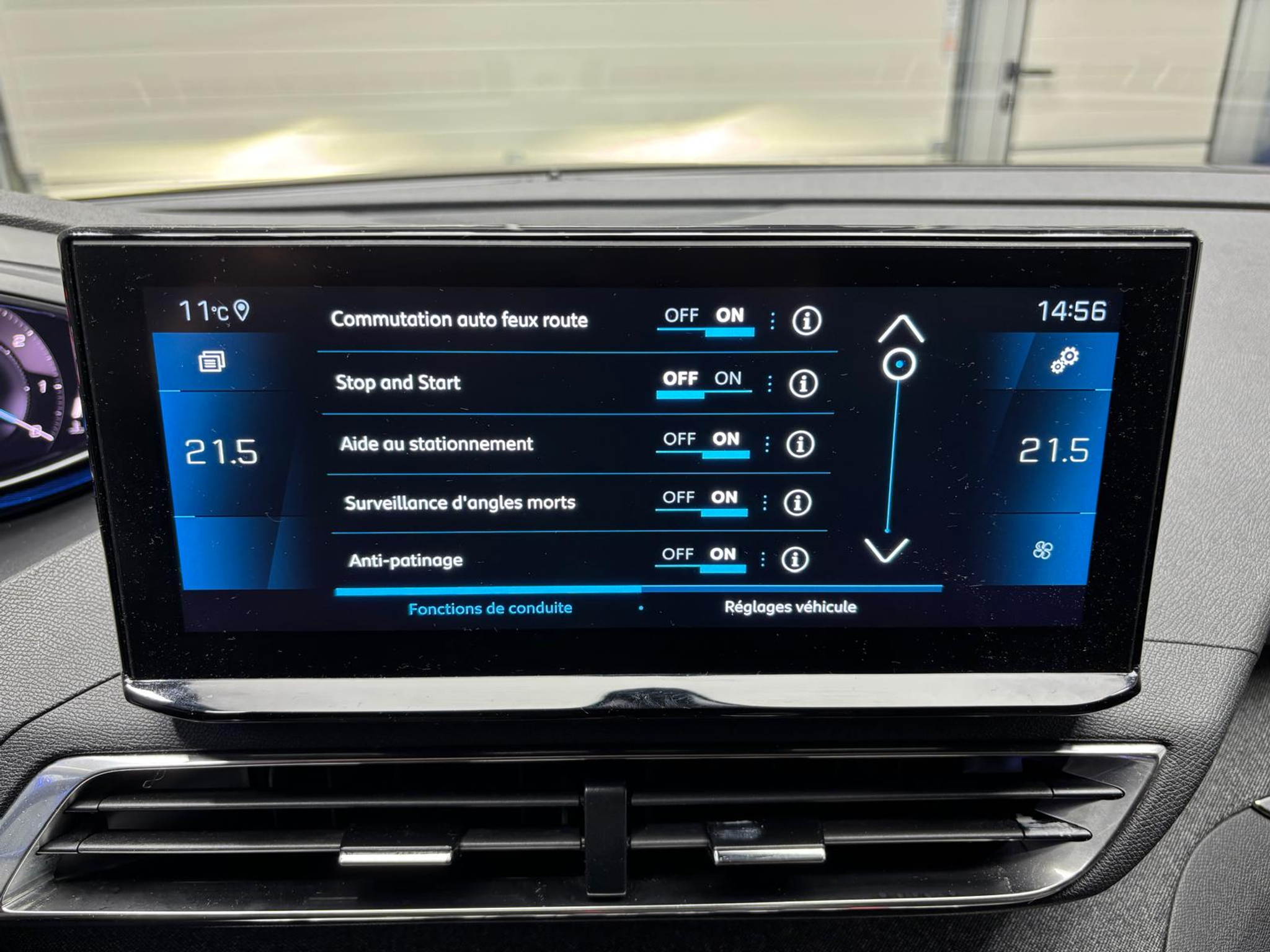 listing desktop thumbnail image 23