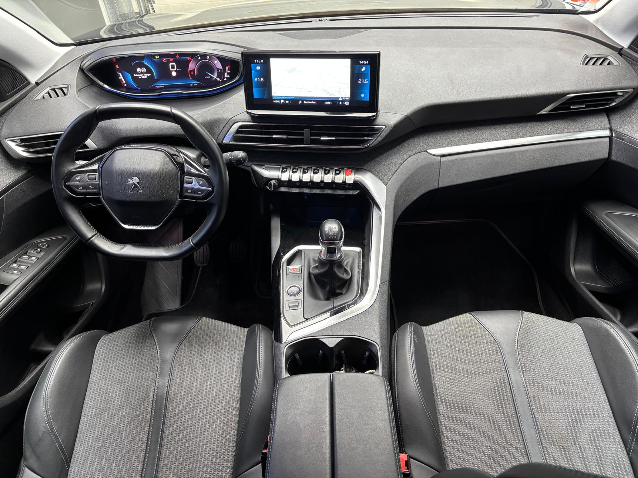 listing desktop thumbnail image 15