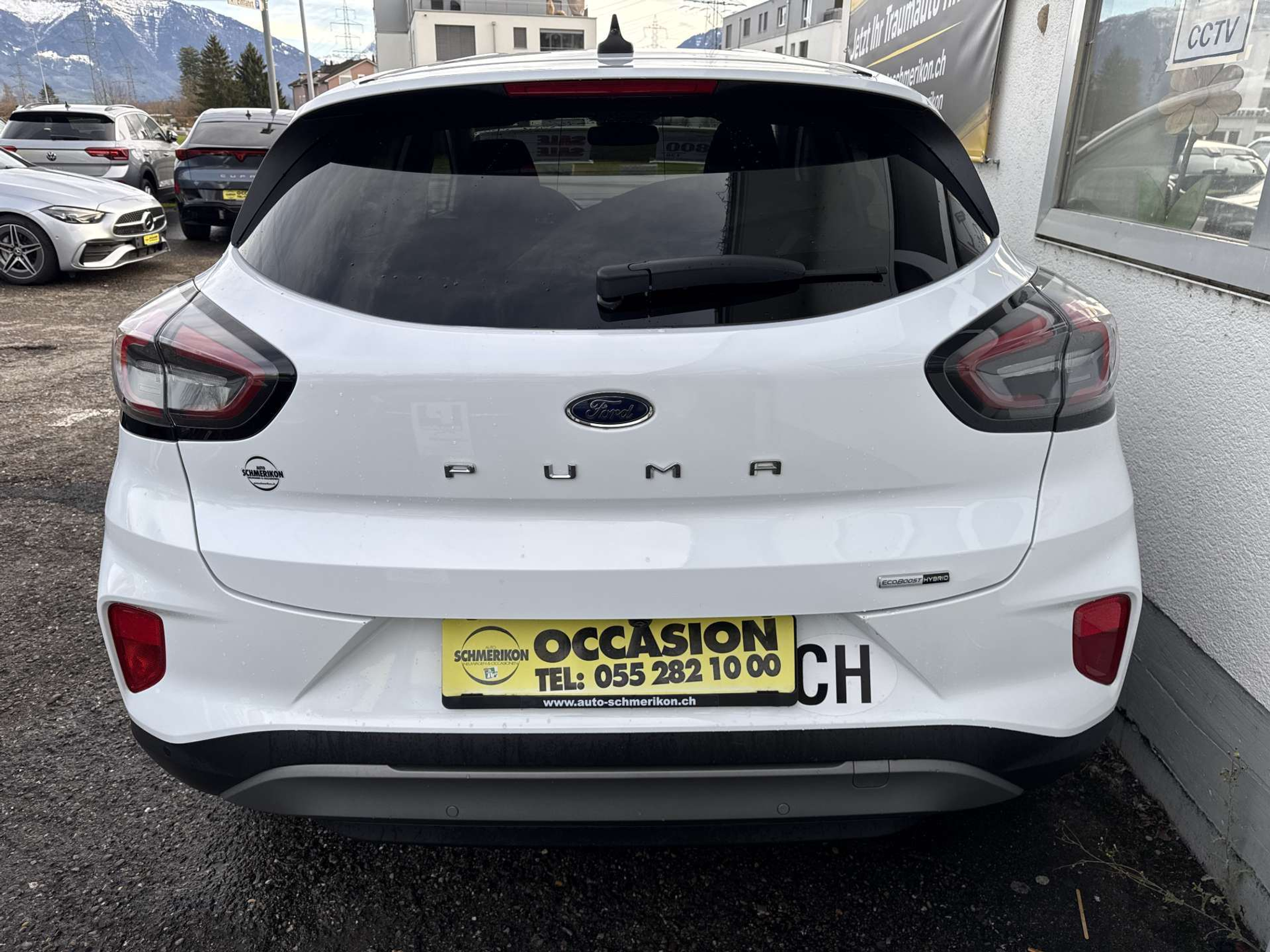 listing desktop thumbnail image 3