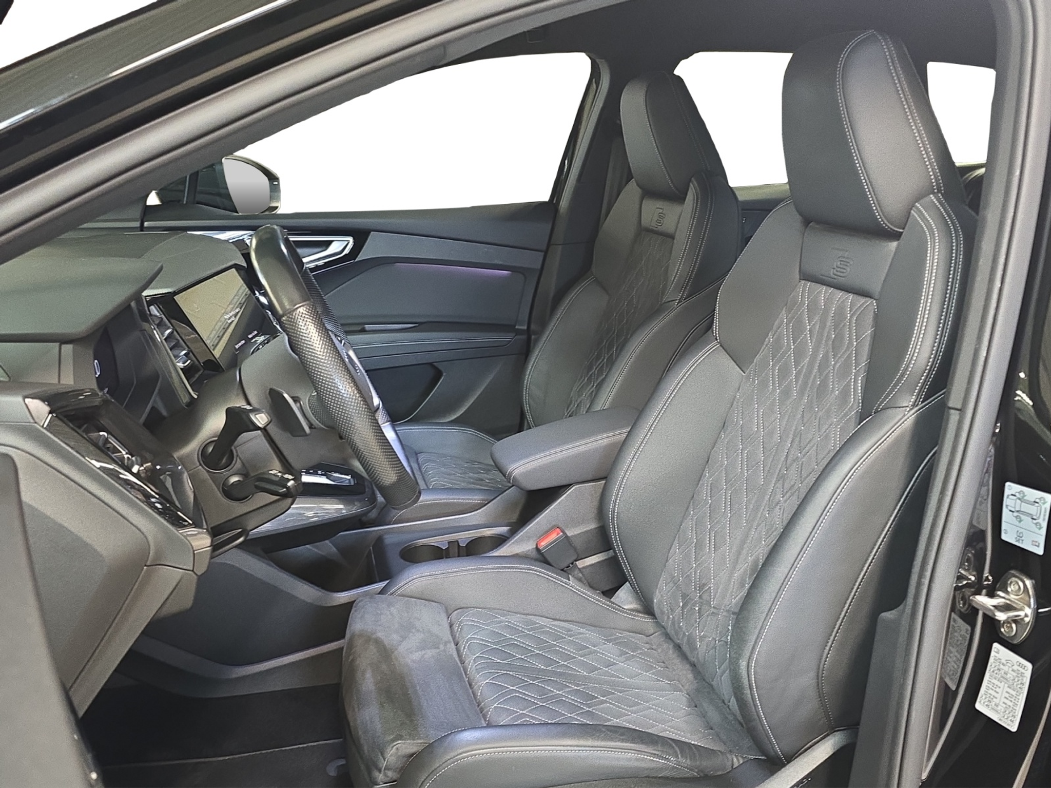 listing desktop thumbnail image 9