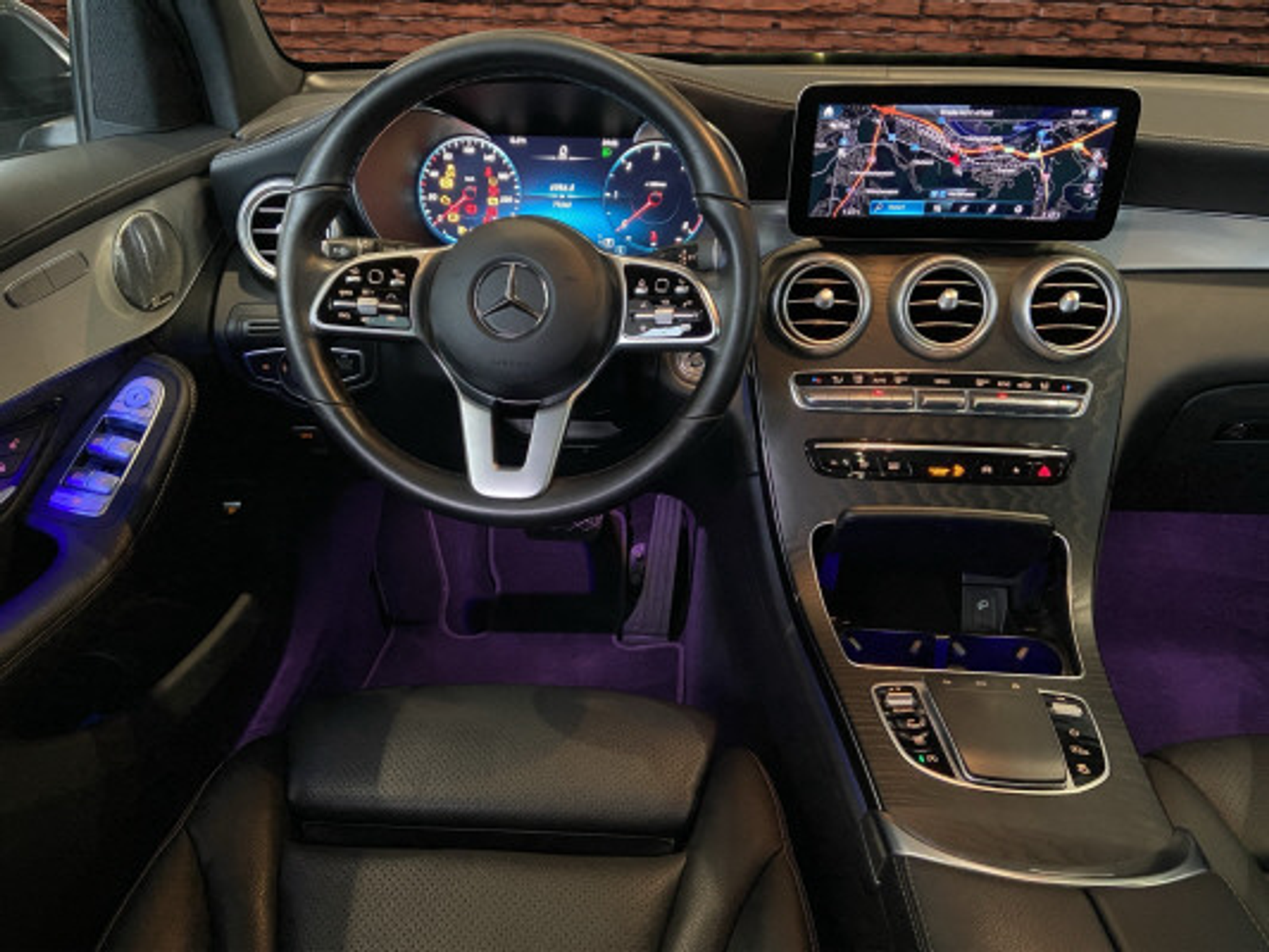 listing desktop thumbnail image 9