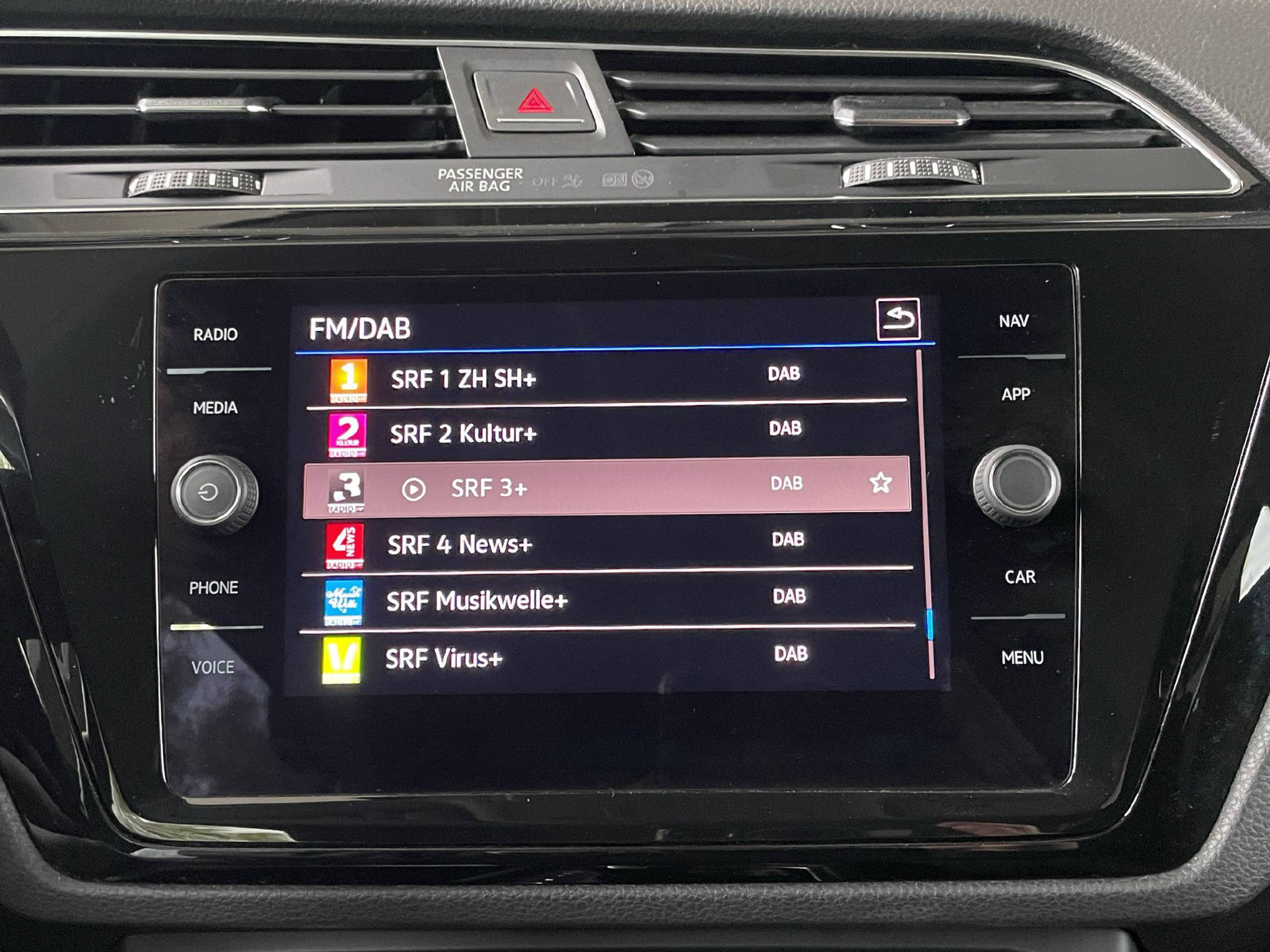 listing desktop thumbnail image 13