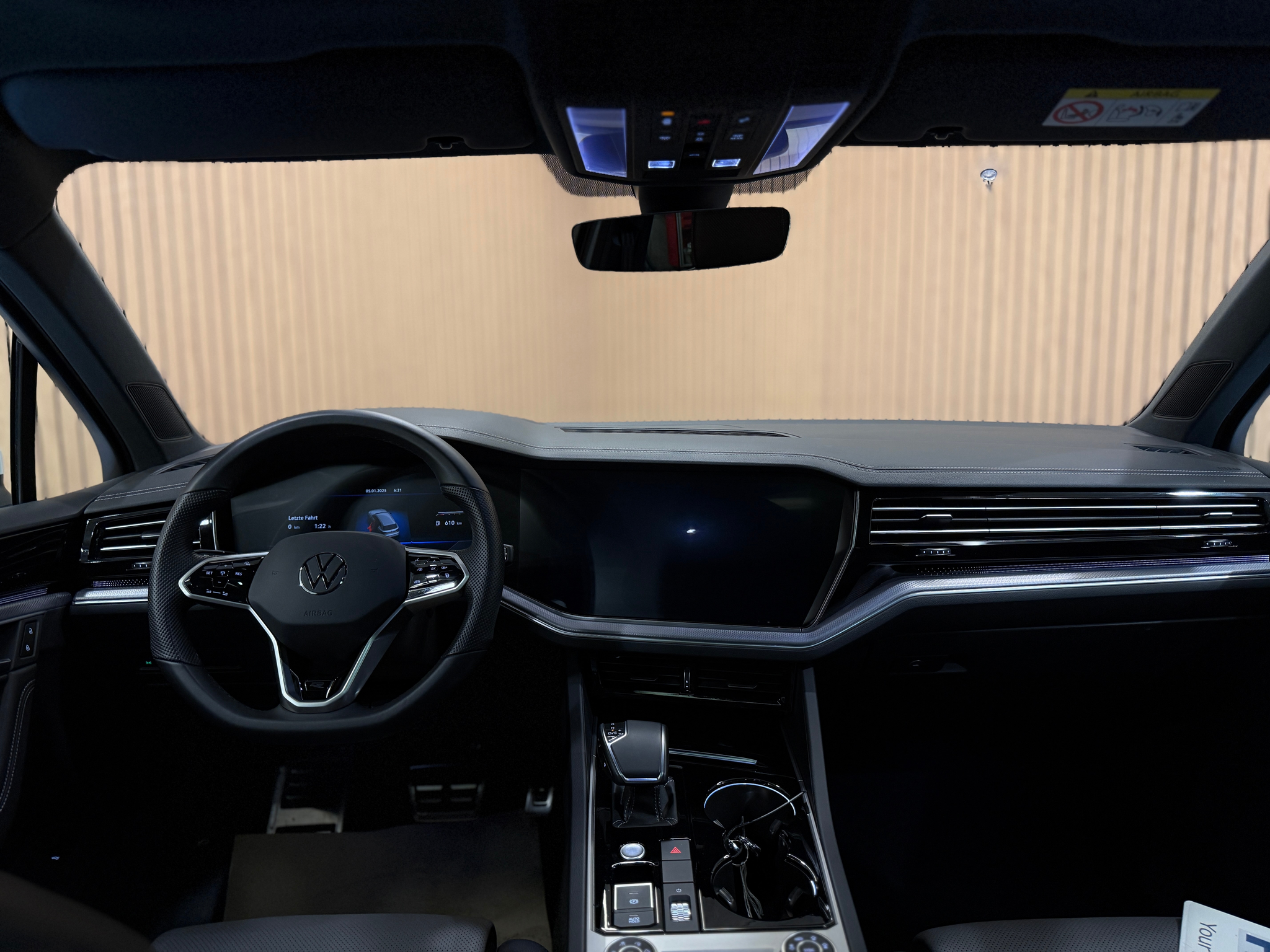 listing desktop thumbnail image 10