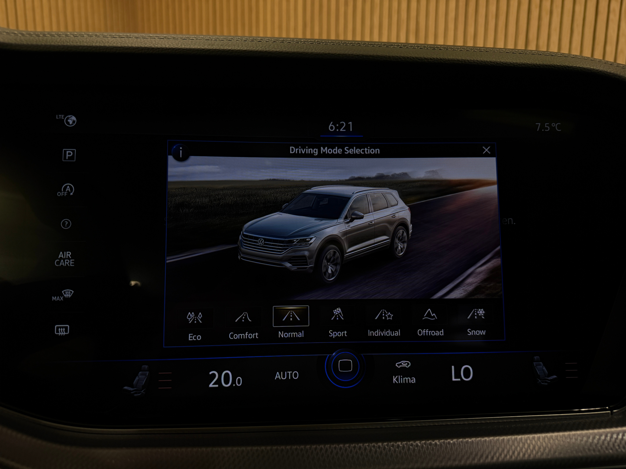 listing desktop thumbnail image 19