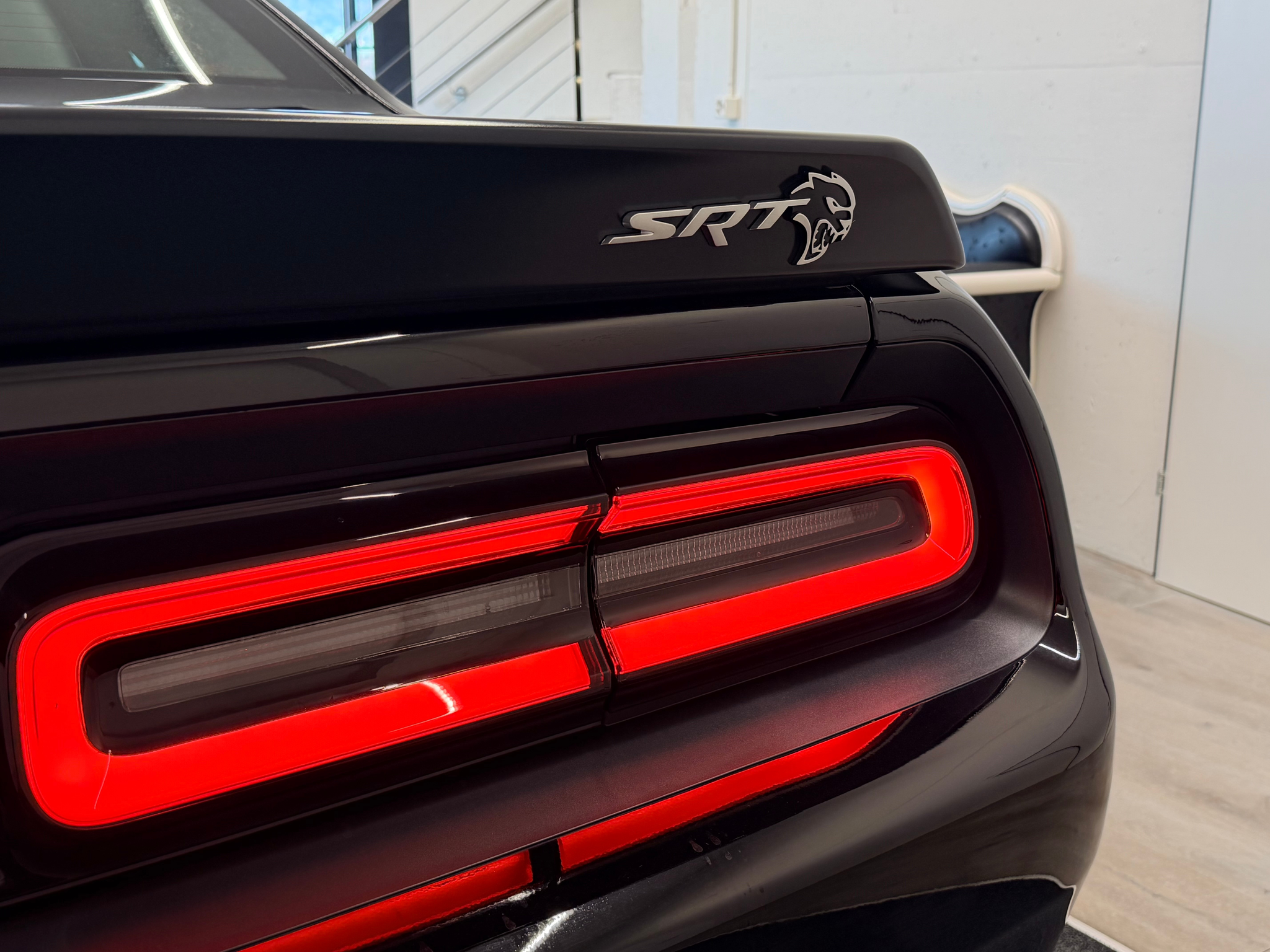 listing desktop thumbnail image 8