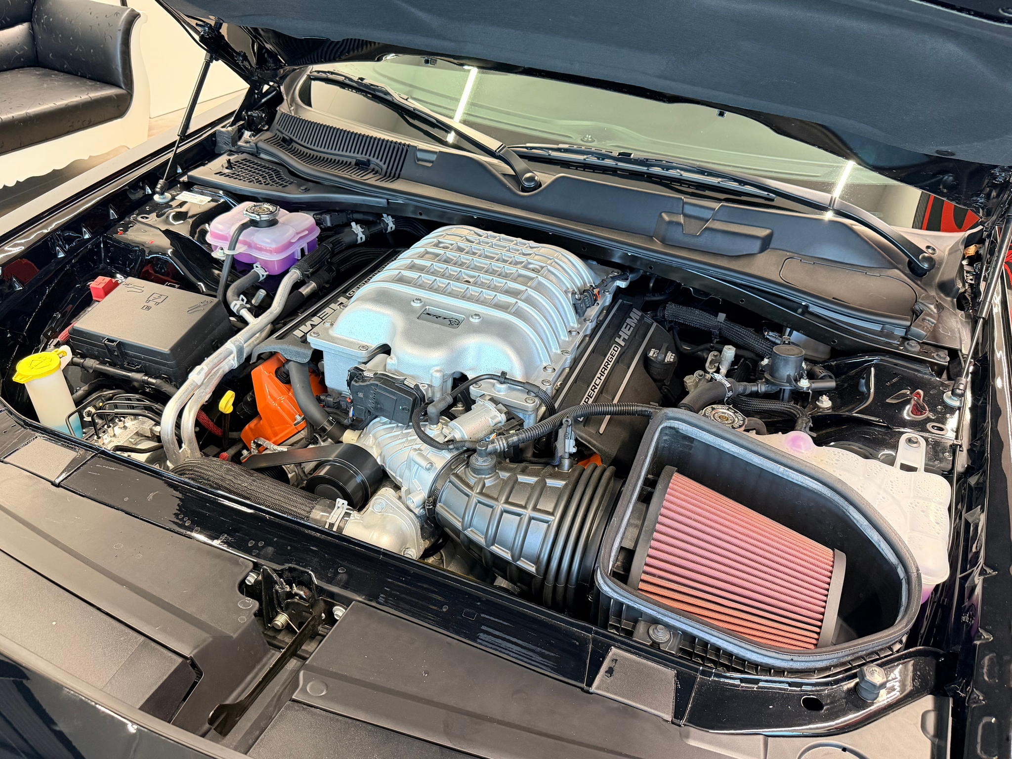 listing desktop thumbnail image 11