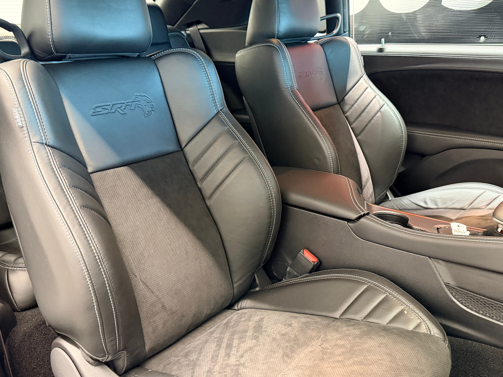 listing desktop thumbnail image 22