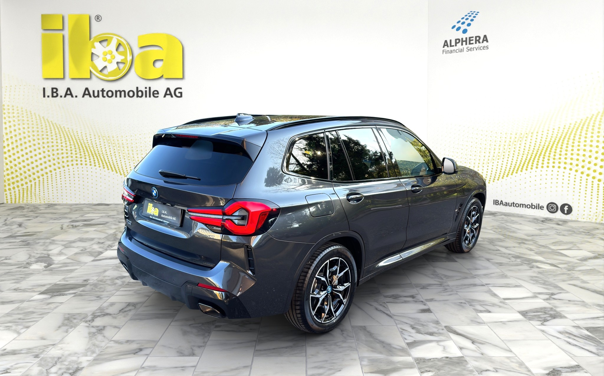 listing desktop thumbnail image 4