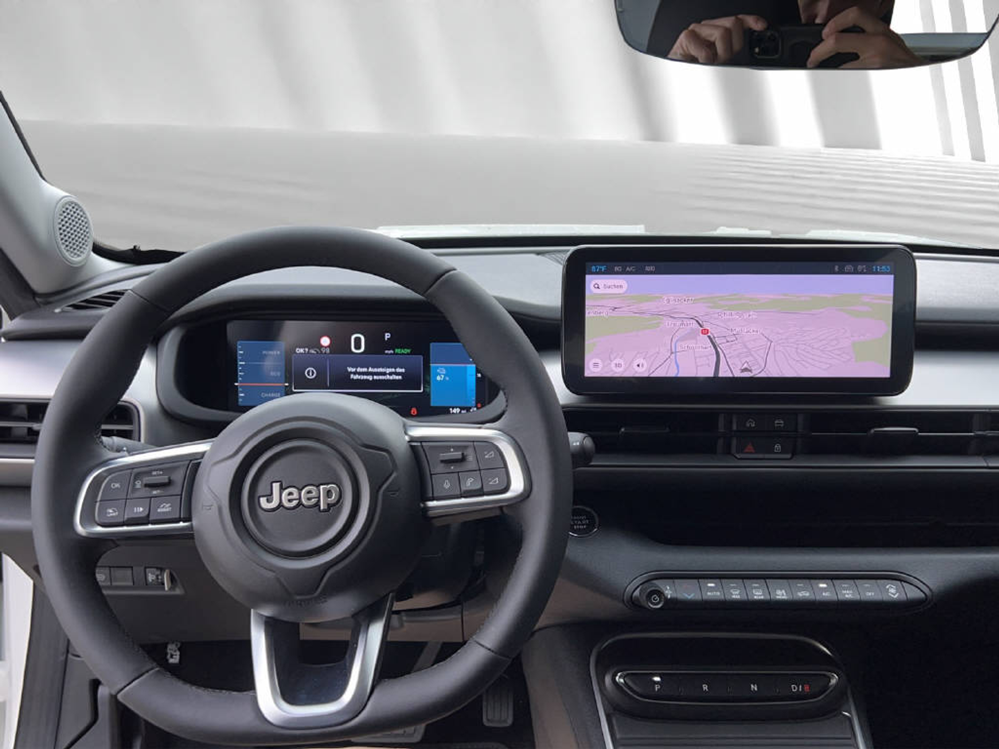 listing desktop thumbnail image 4