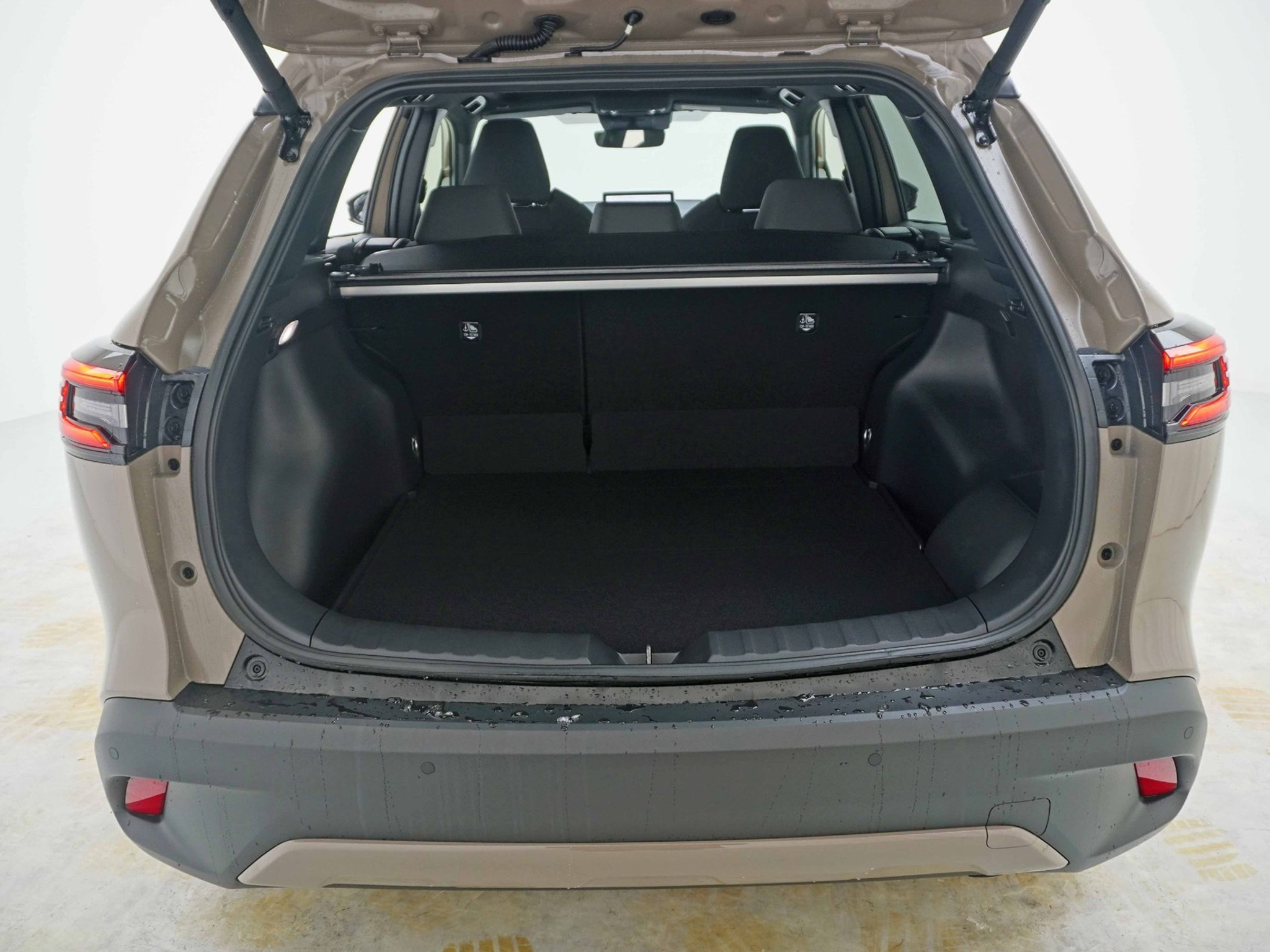 listing desktop thumbnail image 15