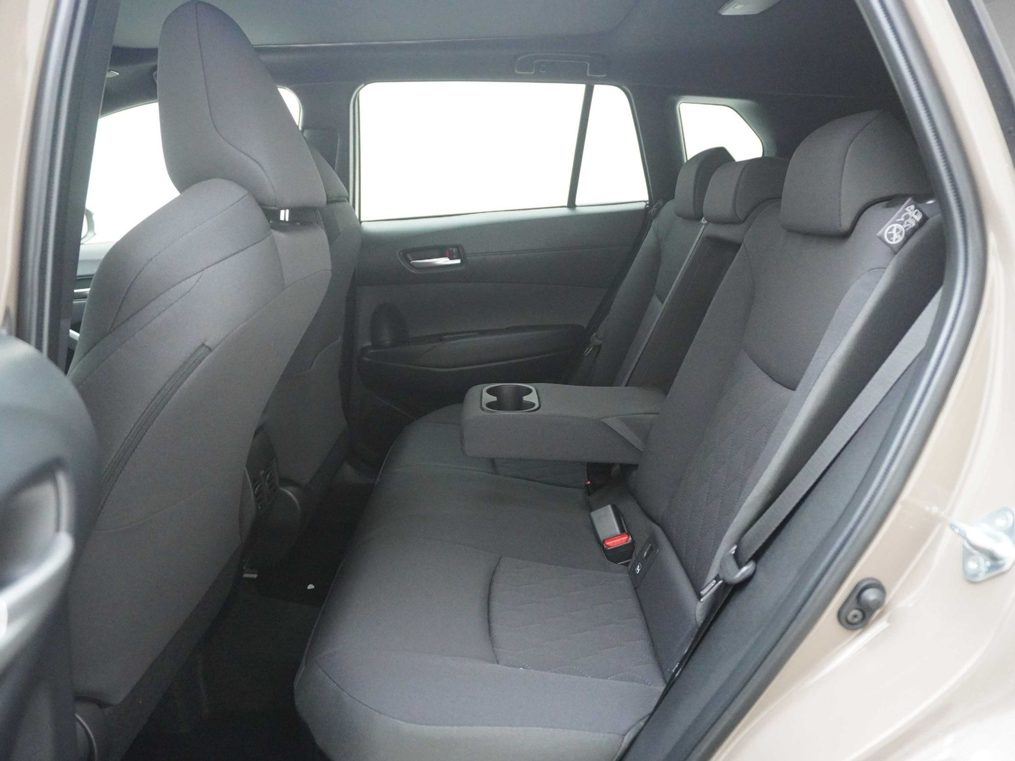 listing desktop thumbnail image 14