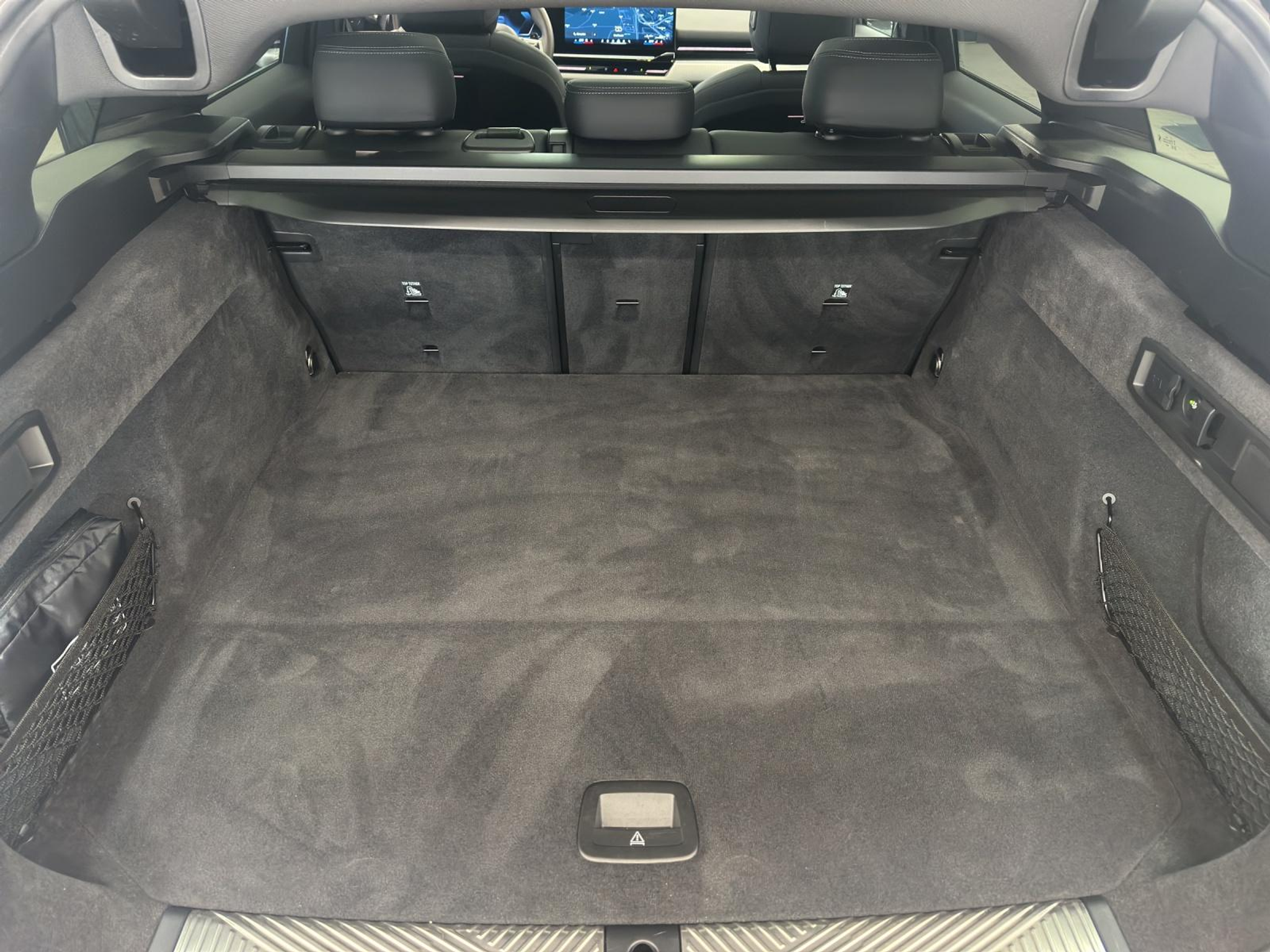 listing desktop thumbnail image 20