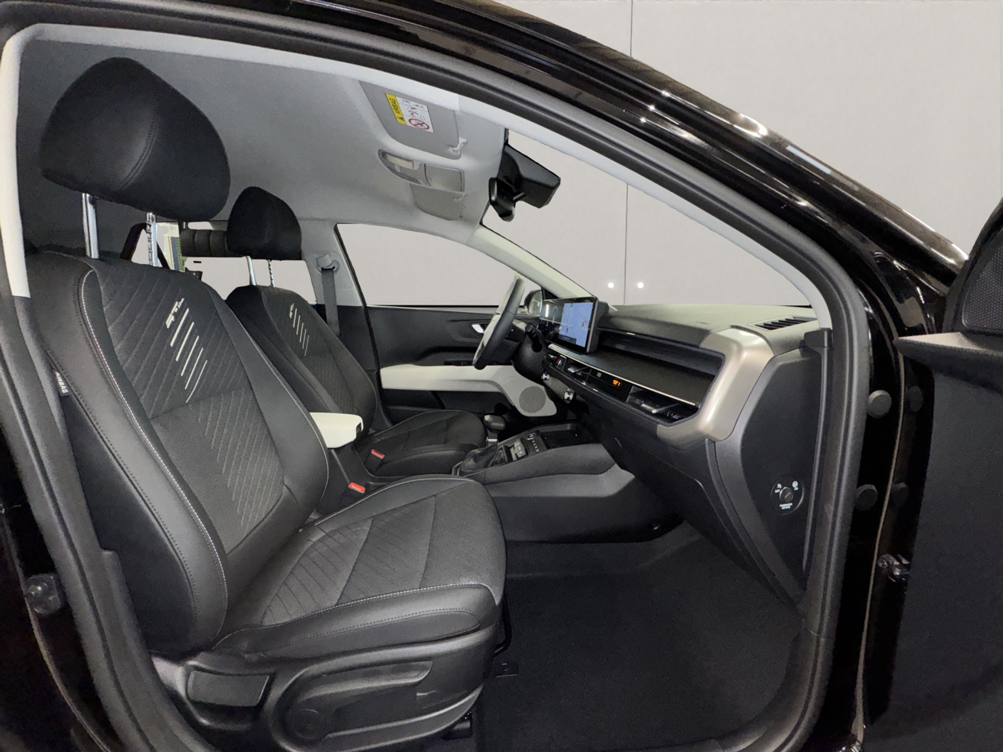 listing desktop thumbnail image 14